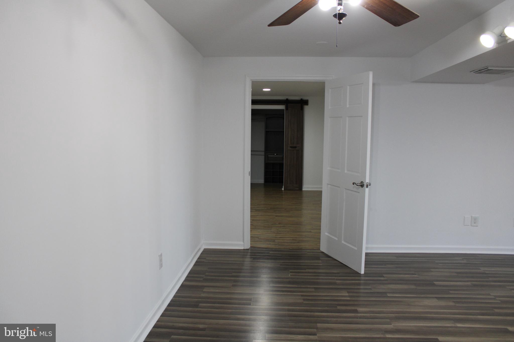 BLUE MOUNTAIN - Residential