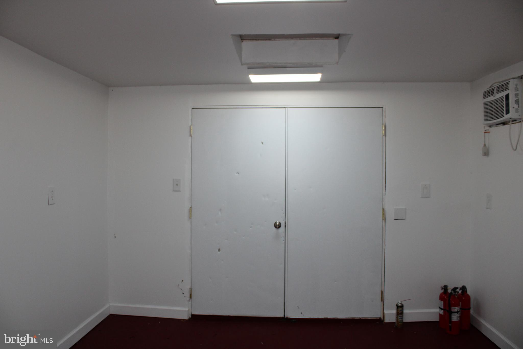 BLUE MOUNTAIN - Residential