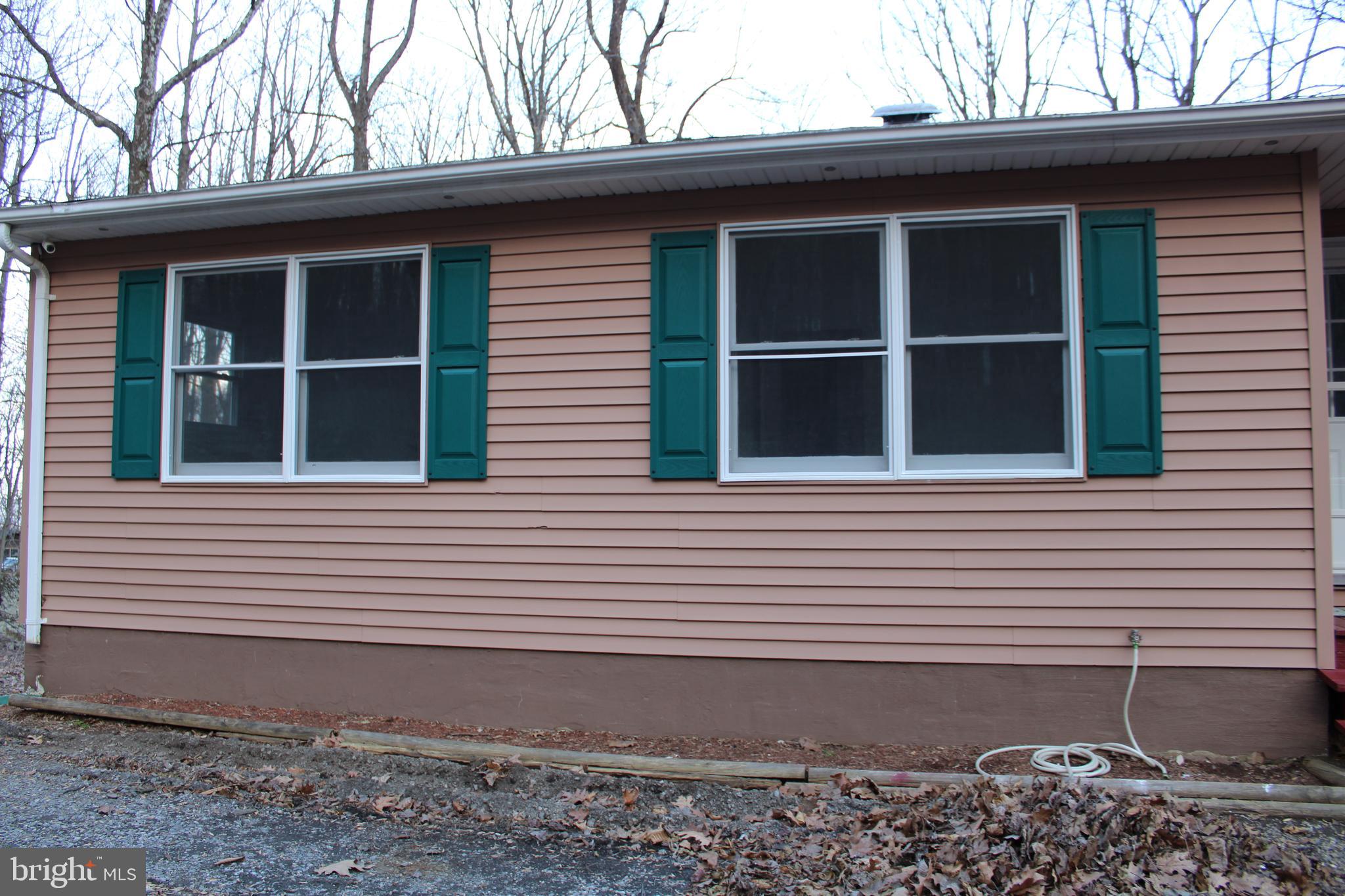 BLUE MOUNTAIN - Residential