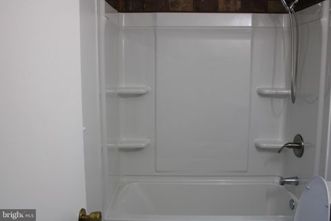 Tiny photo for 28 Henry Way, LINDEN, VA 22642 (MLS # VAWR2013740)