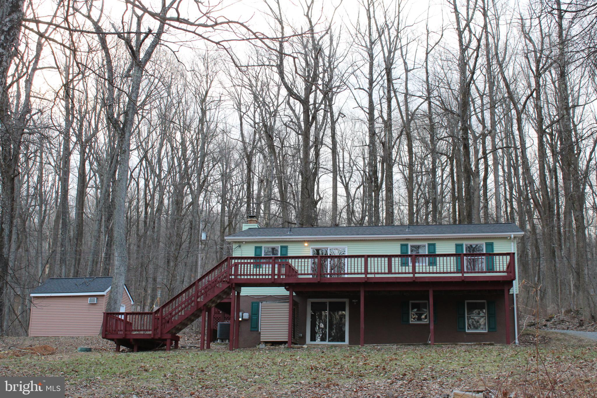 BLUE MOUNTAIN - Residential