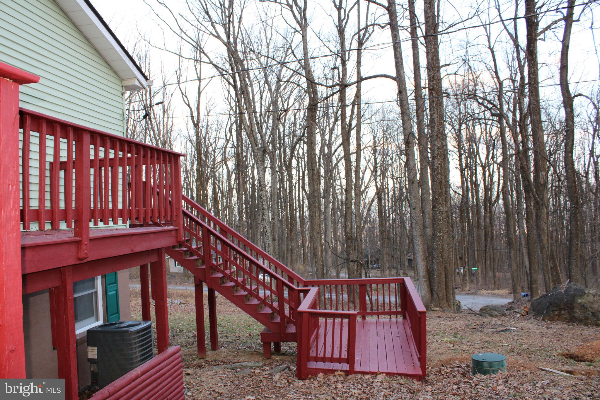 BLUE MOUNTAIN - Residential