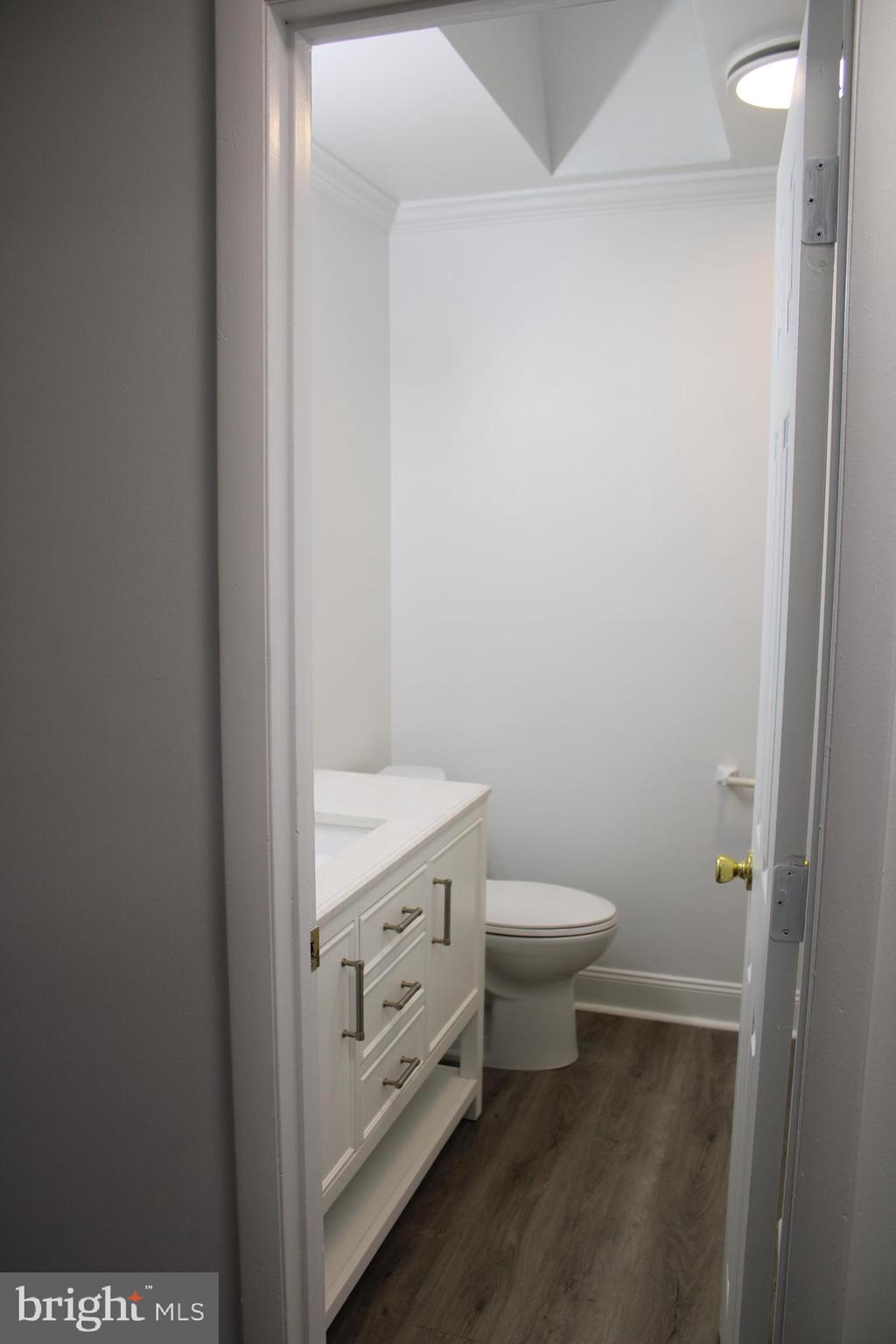 BLUE MOUNTAIN - Residential