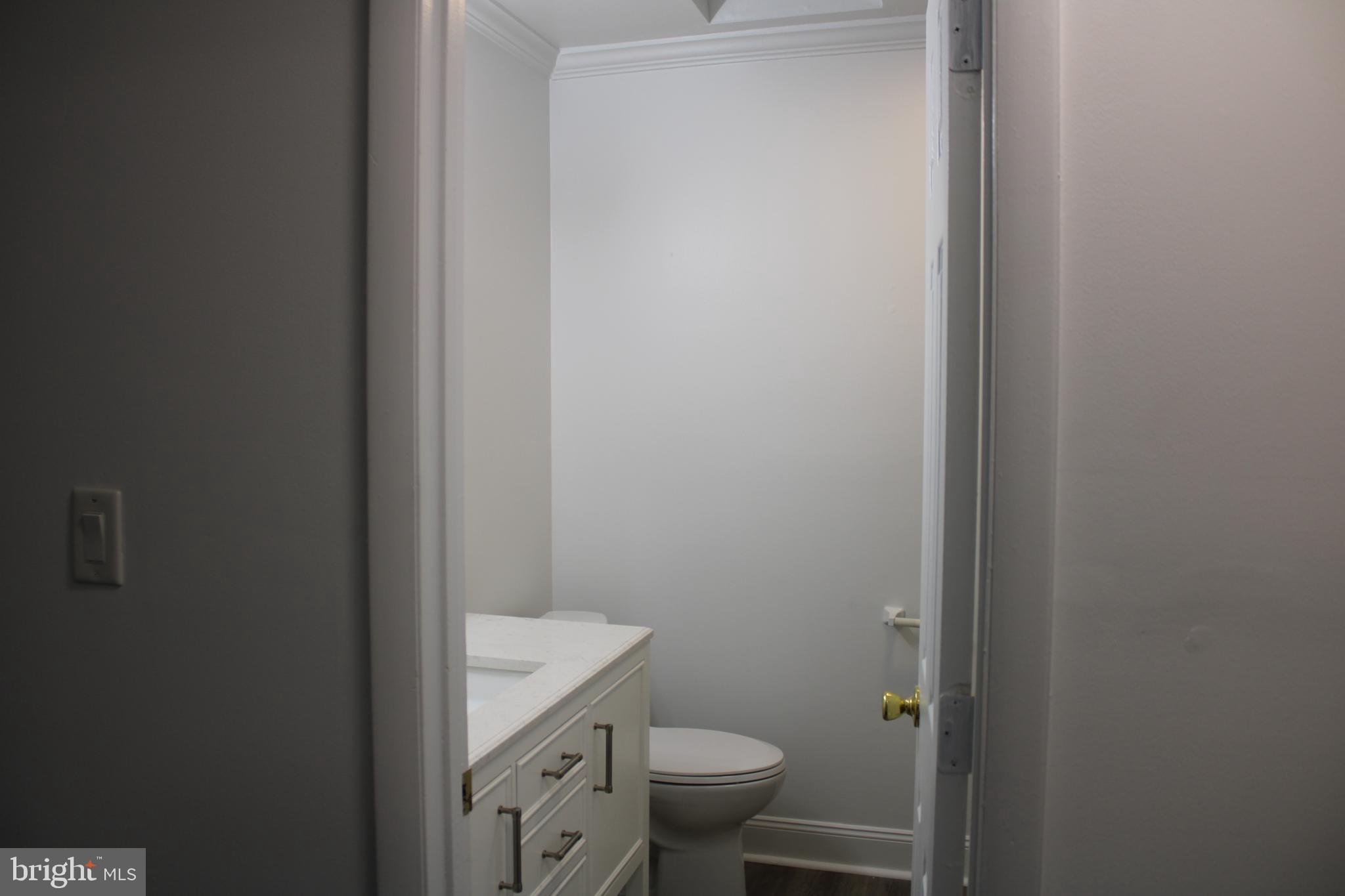 BLUE MOUNTAIN - Residential