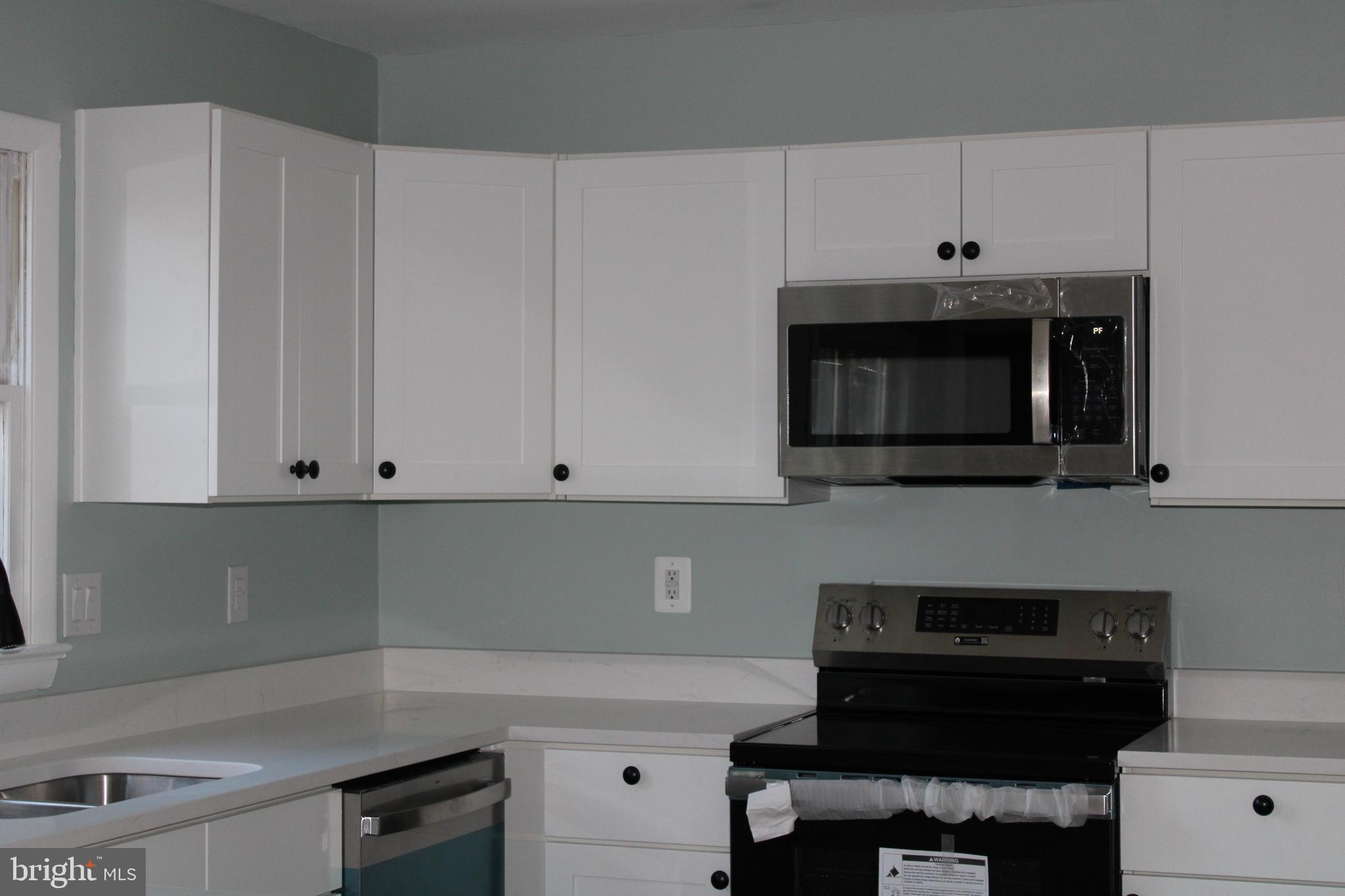 BLUE MOUNTAIN - Residential