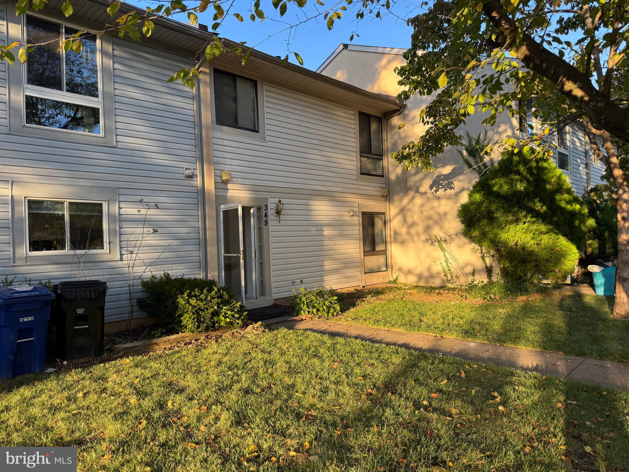 CRESTVIEW - Residential