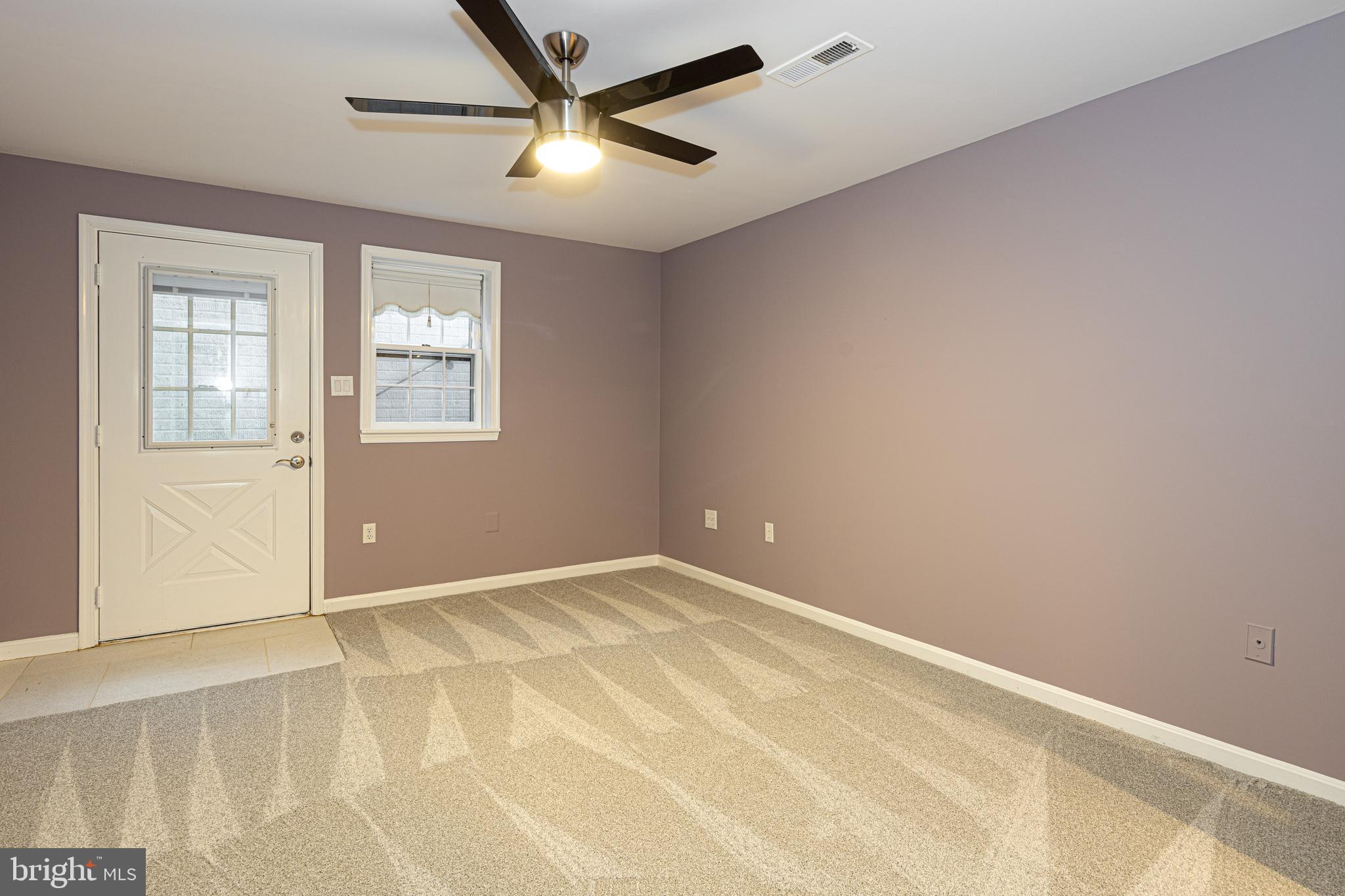 CROSSPOINTE - Residential