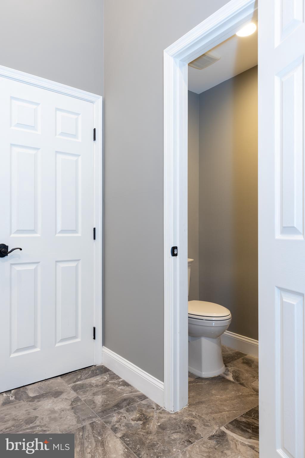 CROSSPOINTE - Residential