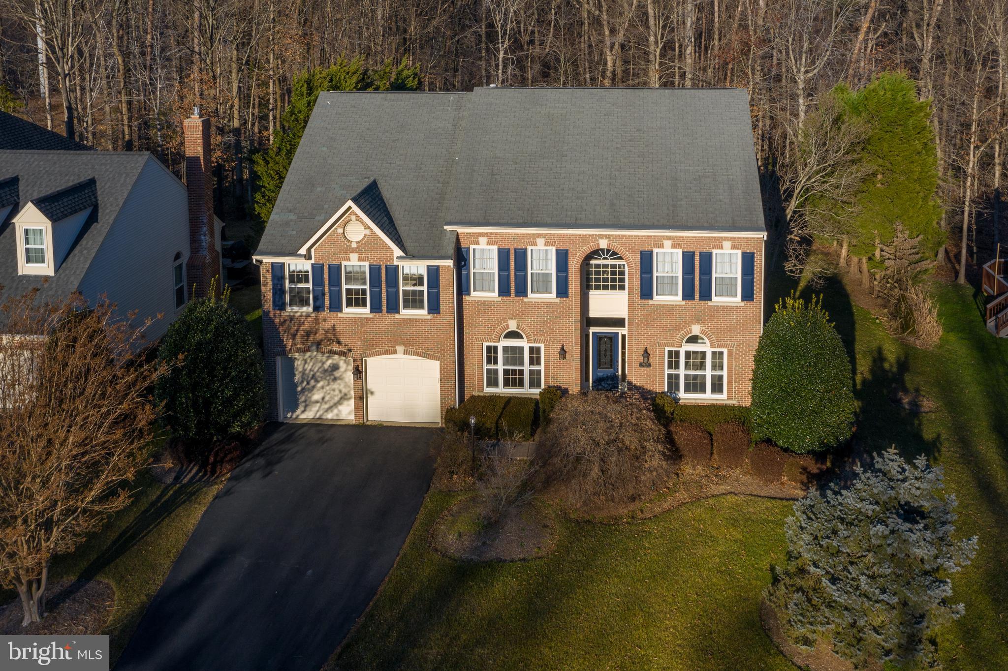 CROSSPOINTE - Residential