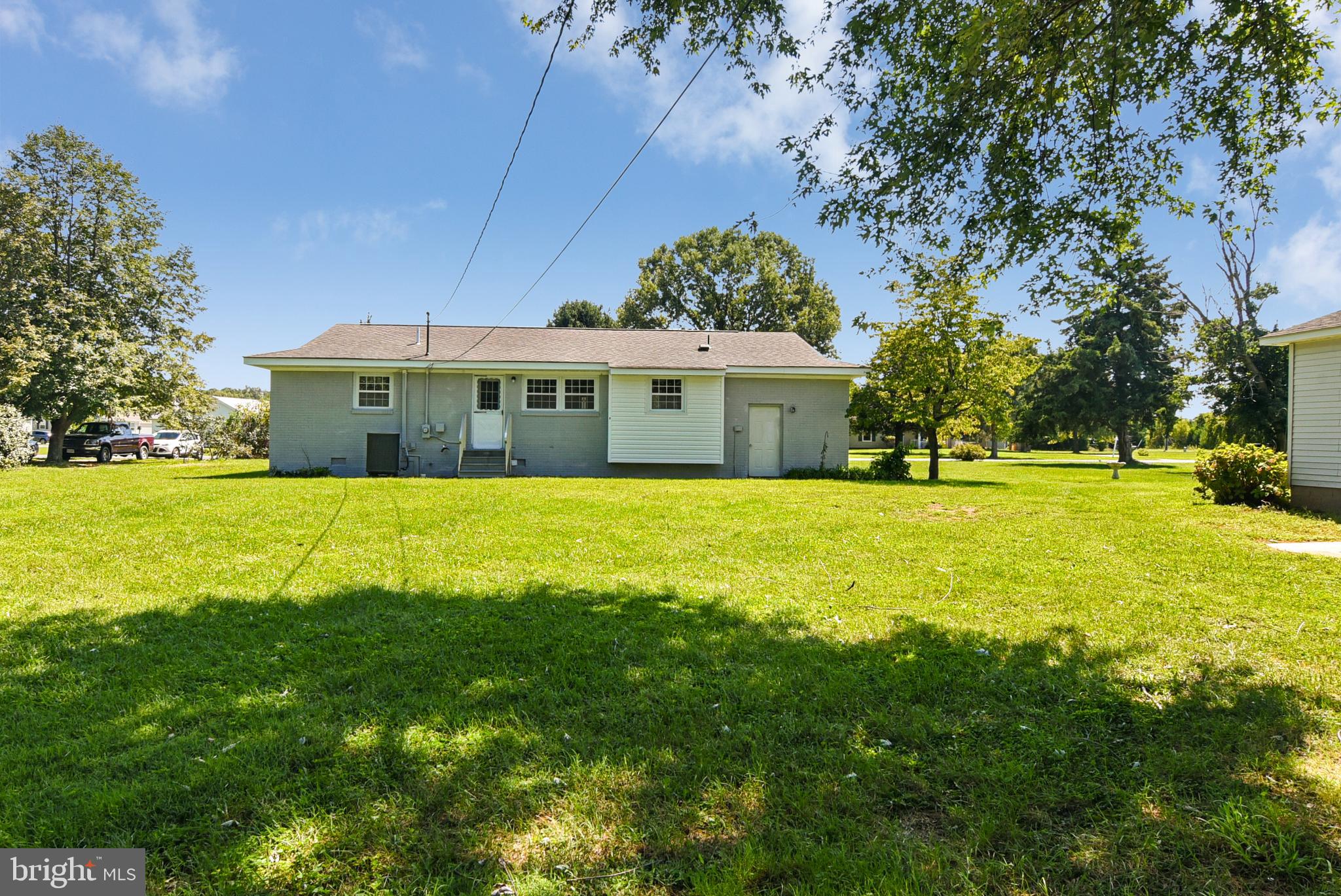 BLUFF POINT - Residential