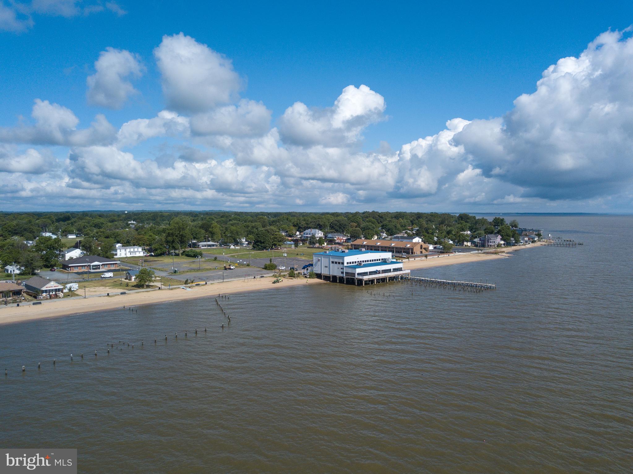 BLUFF POINT - Residential