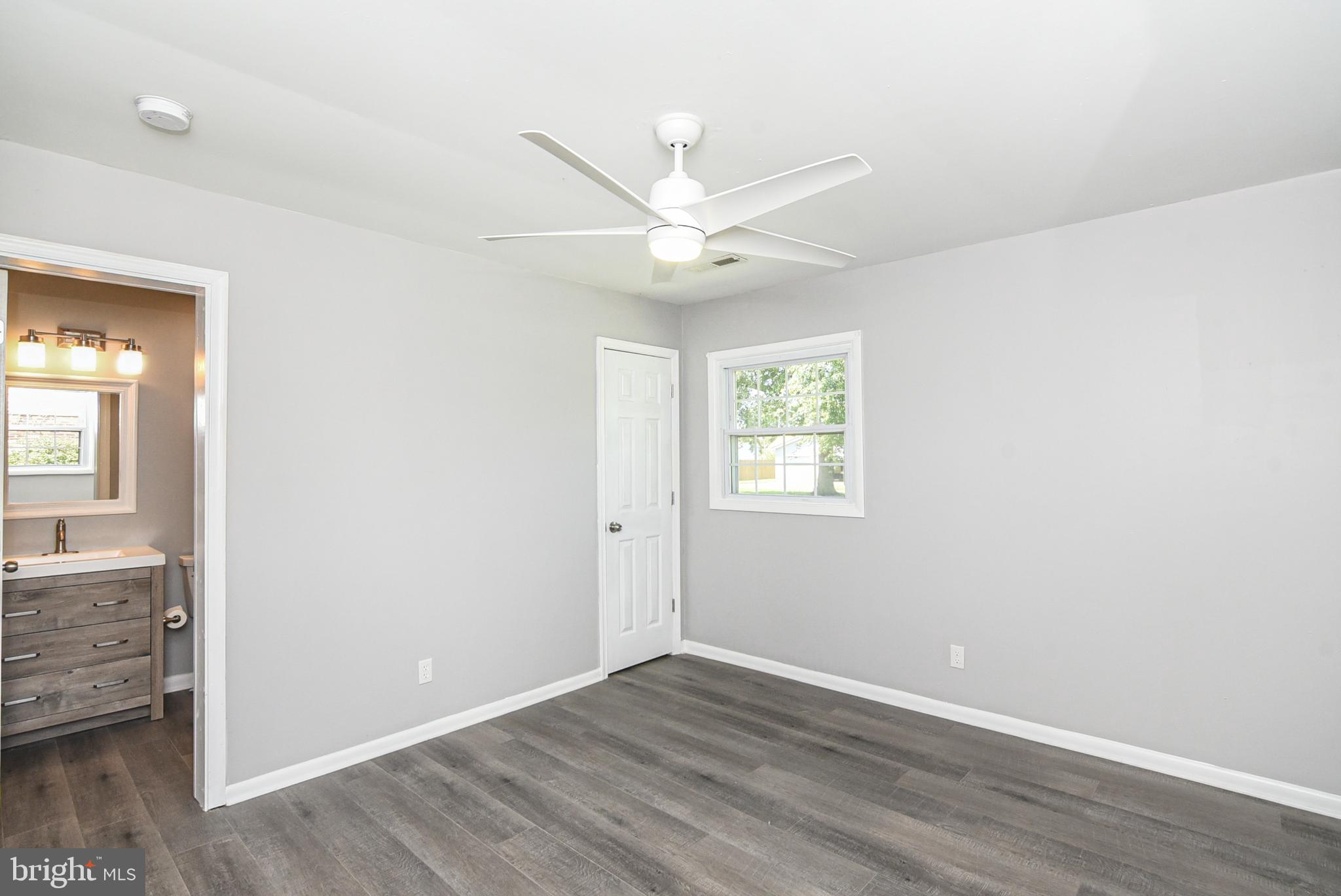 BLUFF POINT - Residential