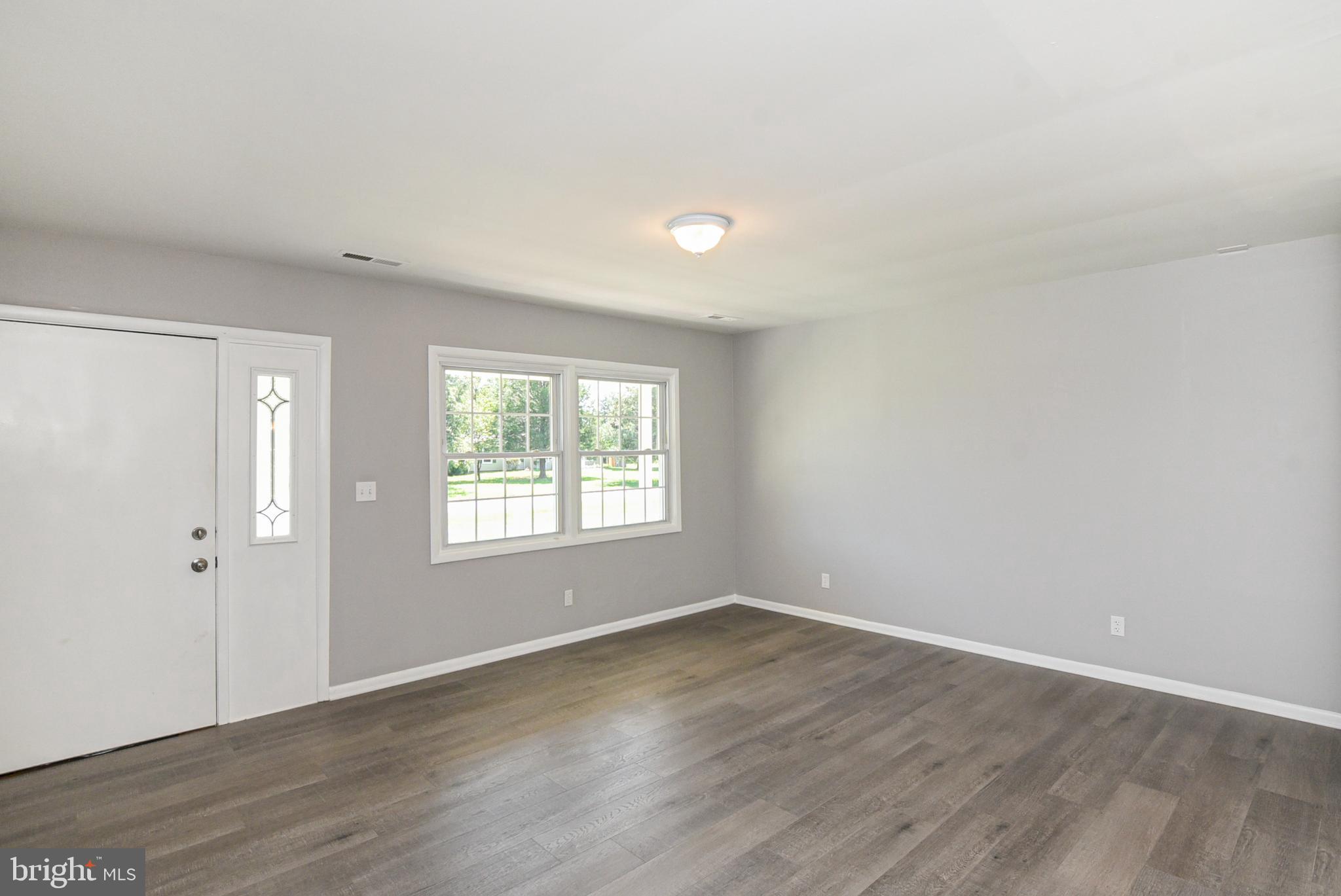 BLUFF POINT - Residential