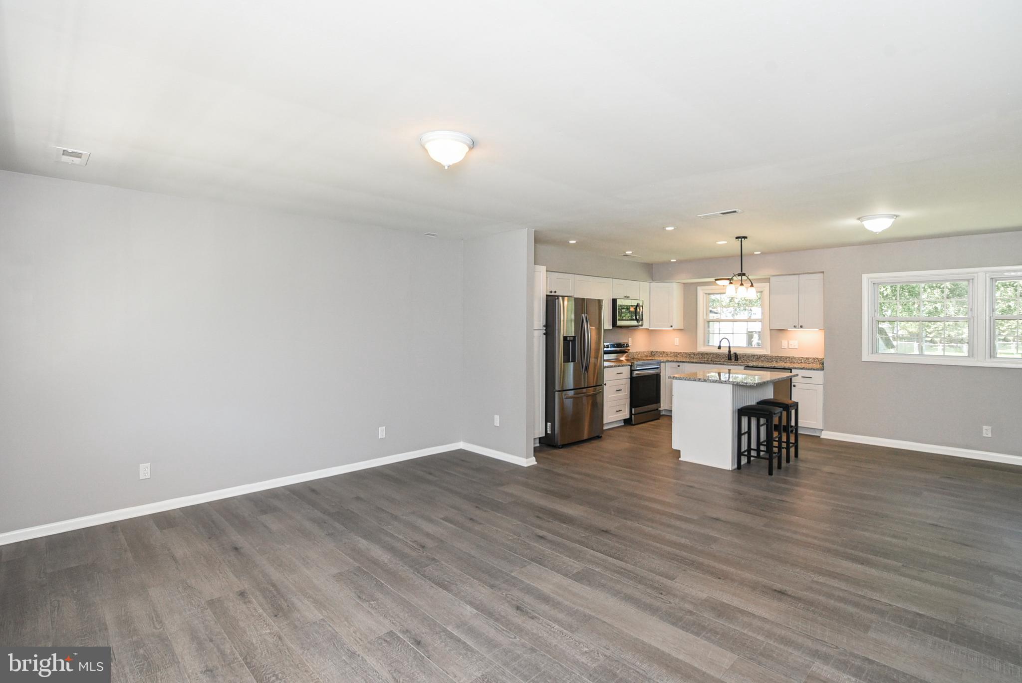 BLUFF POINT - Residential