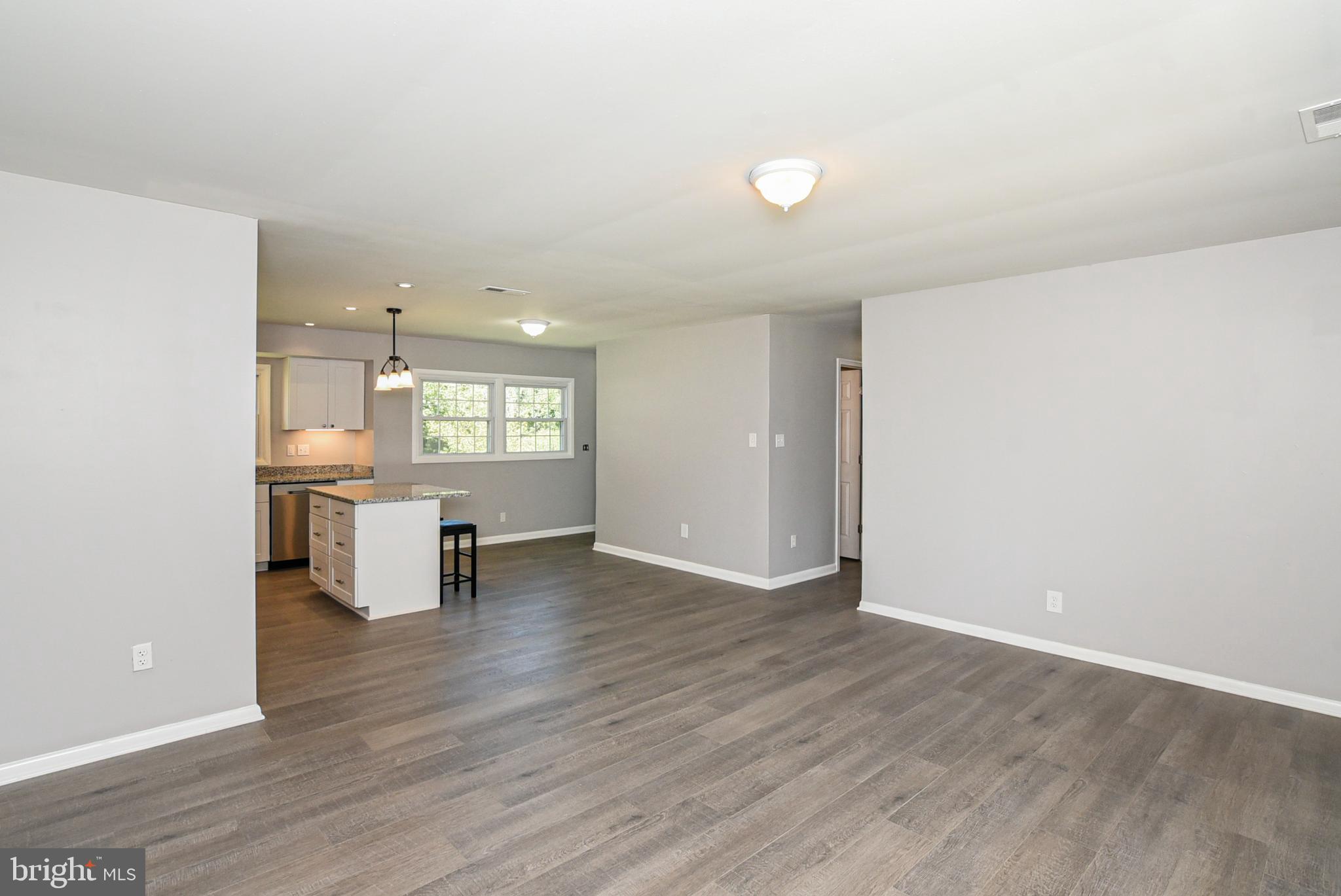 BLUFF POINT - Residential