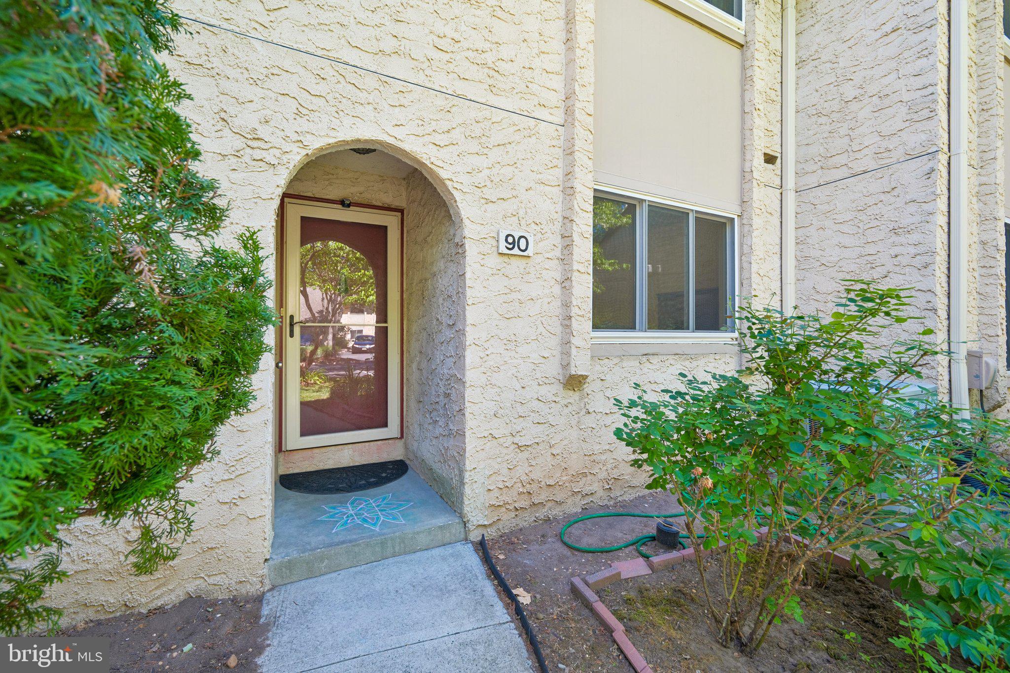 90 TENNYSON DRIVE