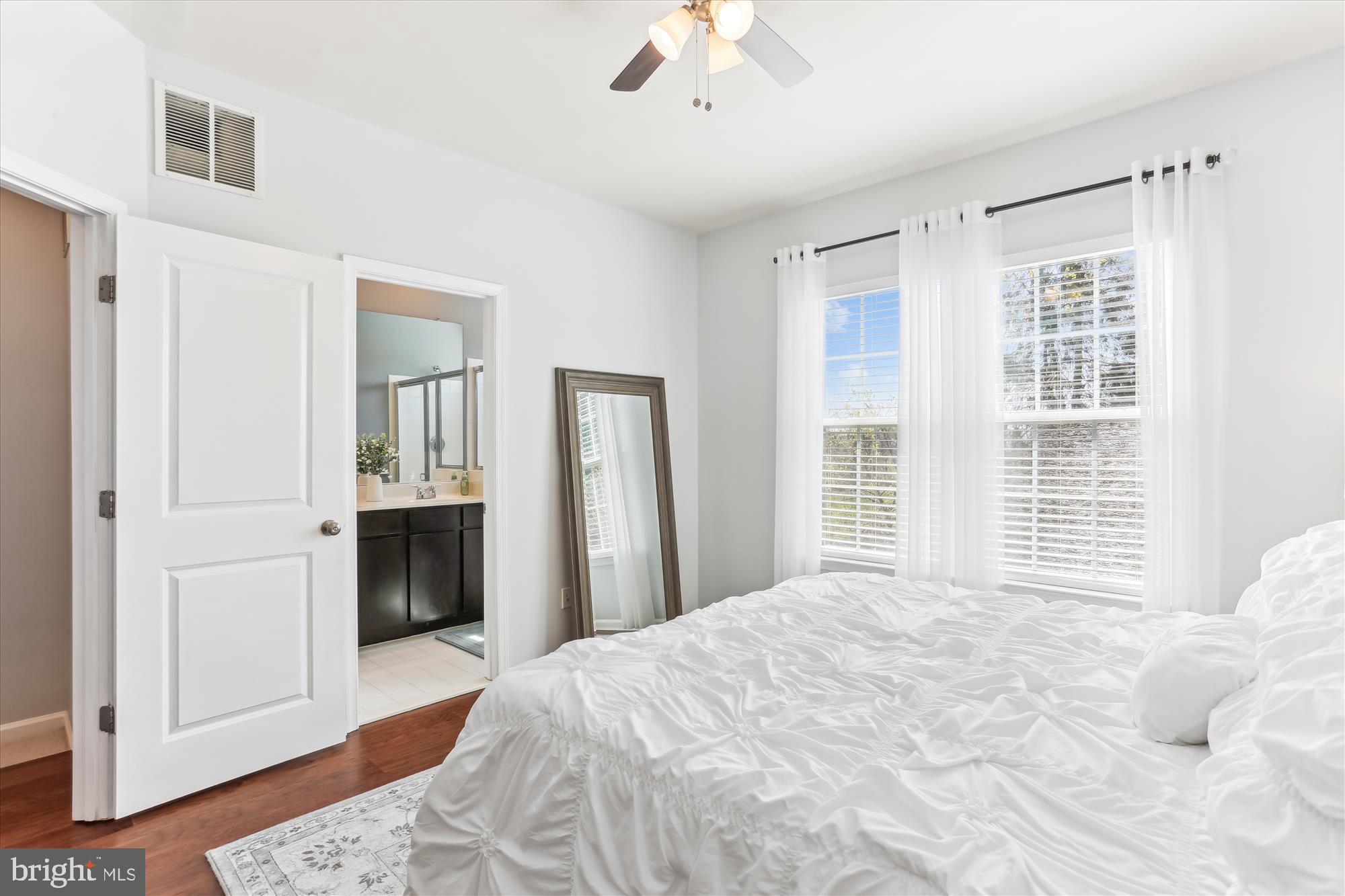 GALLERY PARK - Residential