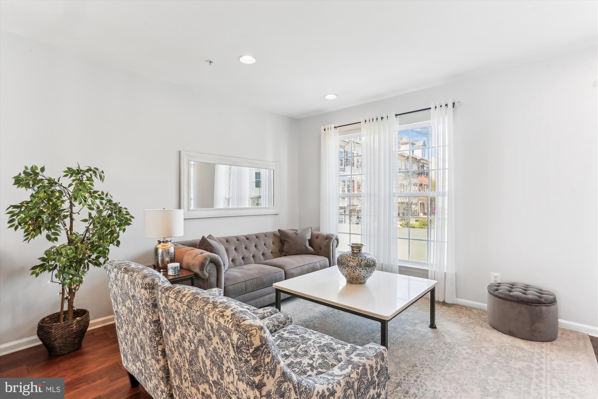 GALLERY PARK - Residential