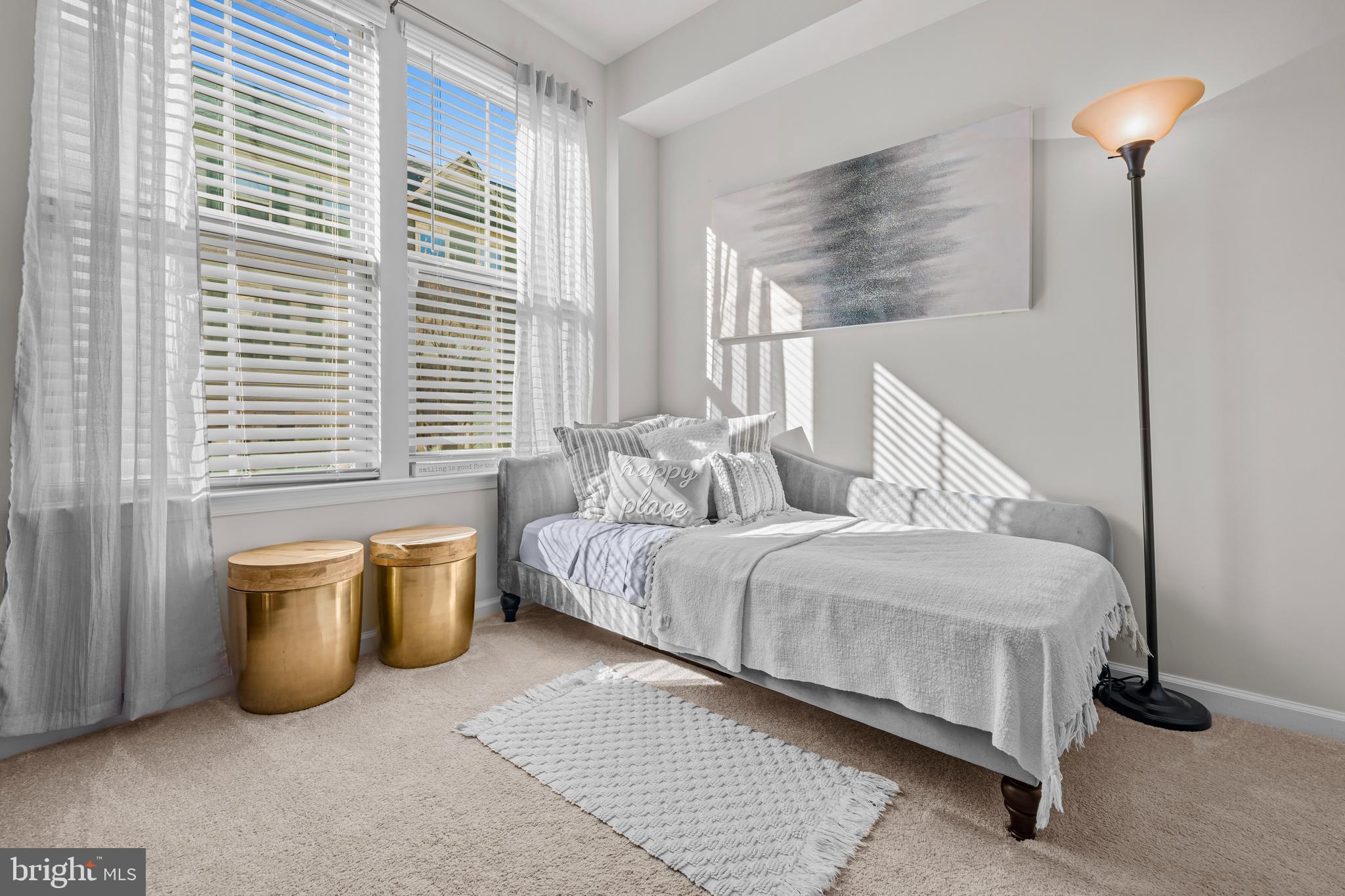 PARKSIDE - Residential