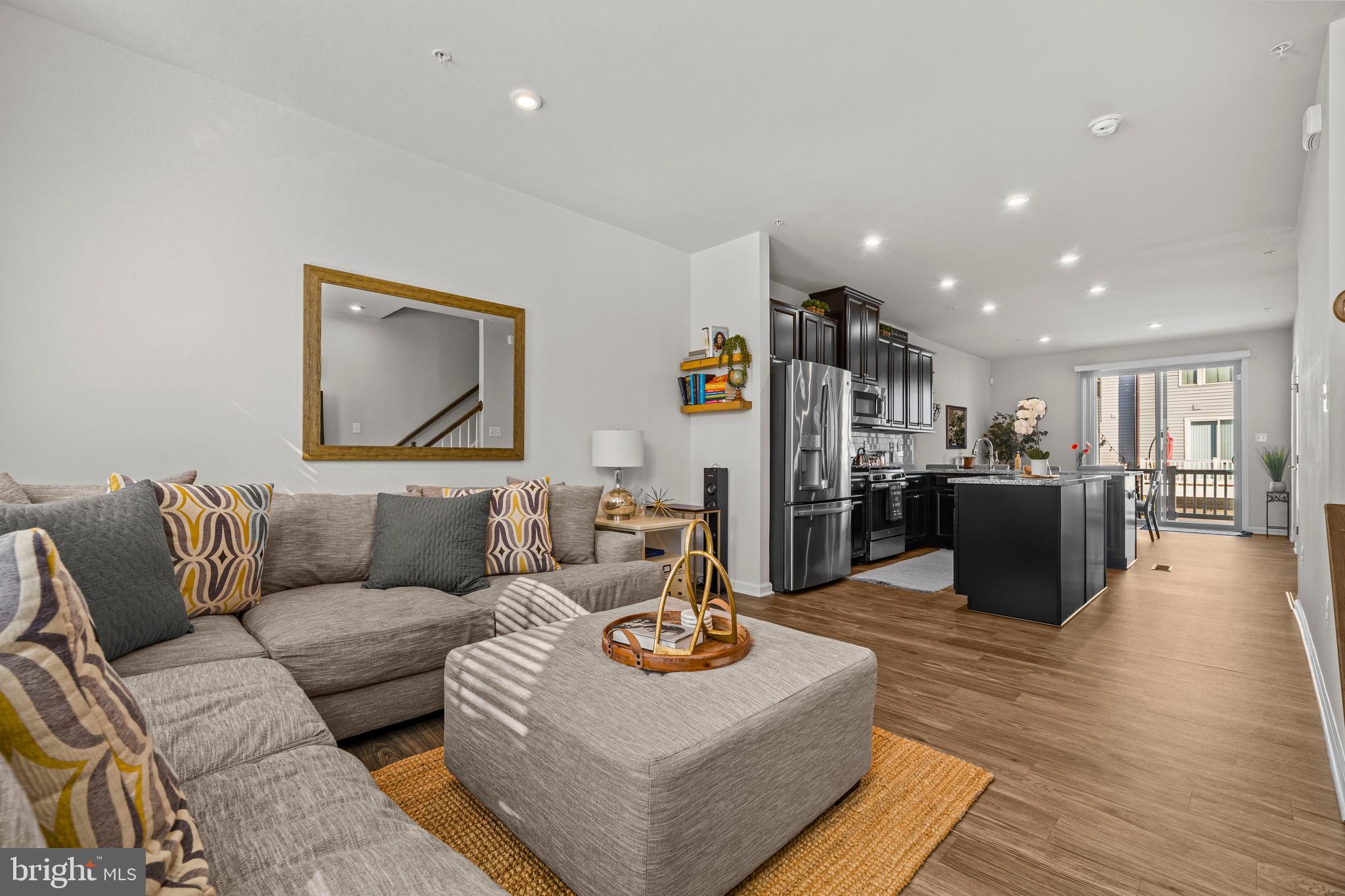 PARKSIDE - Residential