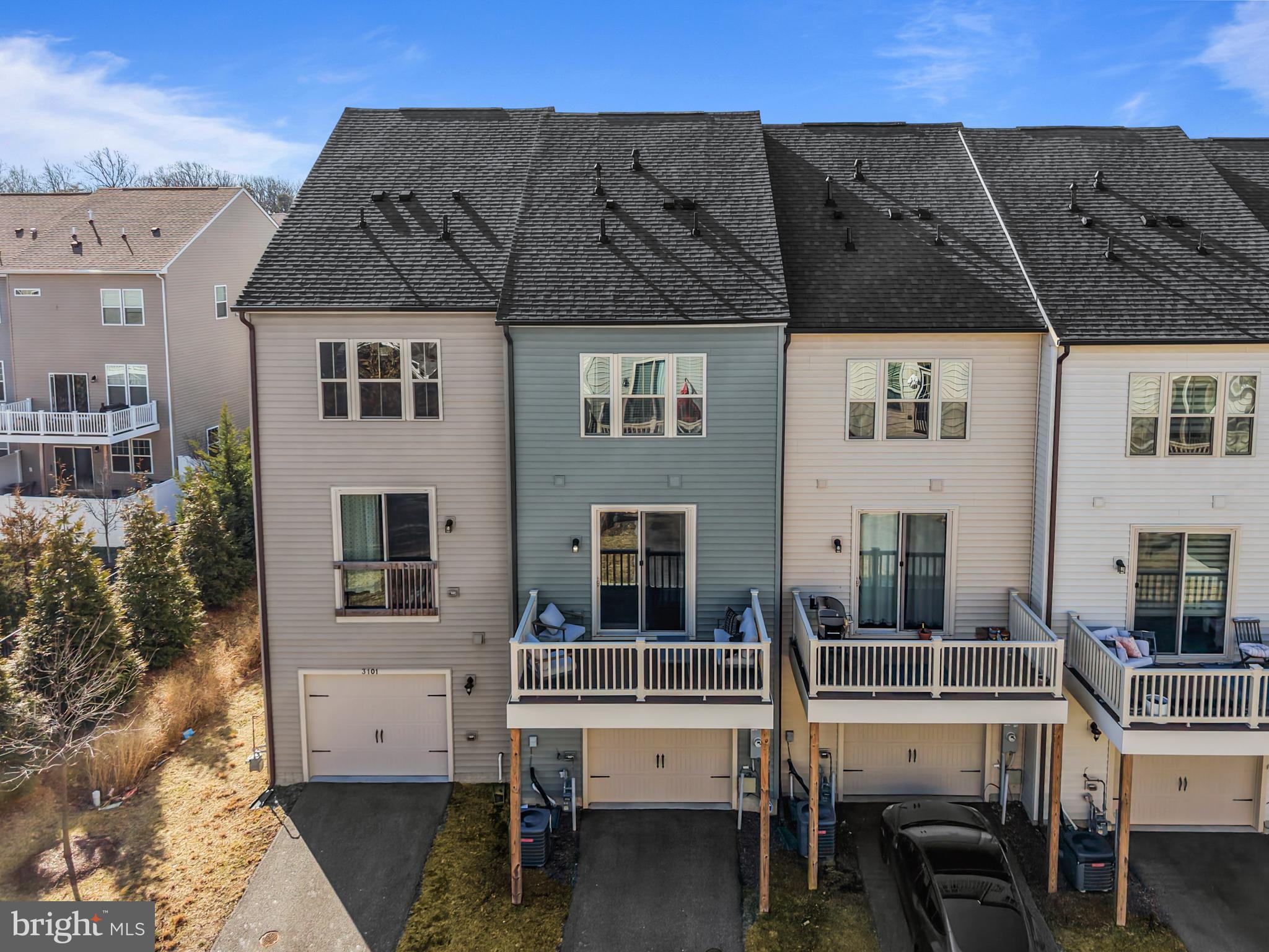 PARKSIDE - Residential