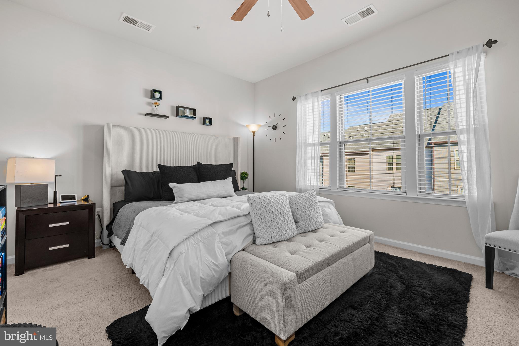 PARKSIDE - Residential