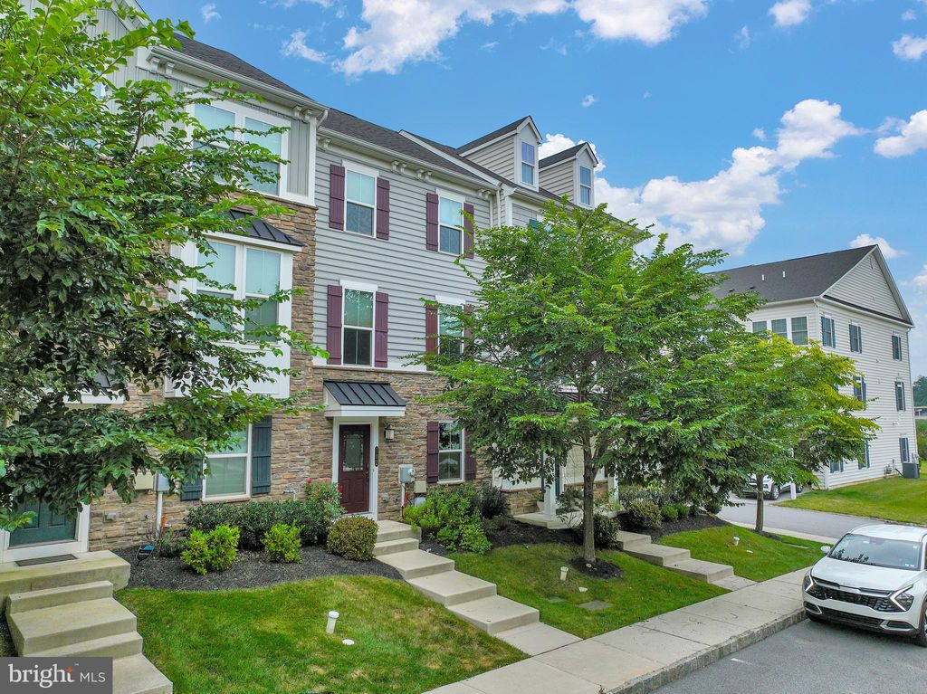Photo of 102 Patriots Path, MALVERN, PA 19355 (MLS # PACT2105510)