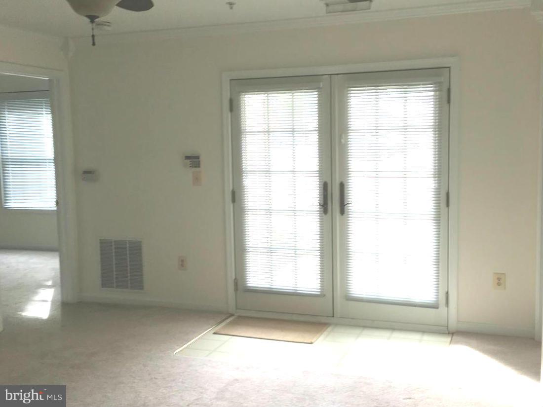 GATEWAY COMMERCE CENTER - Residential