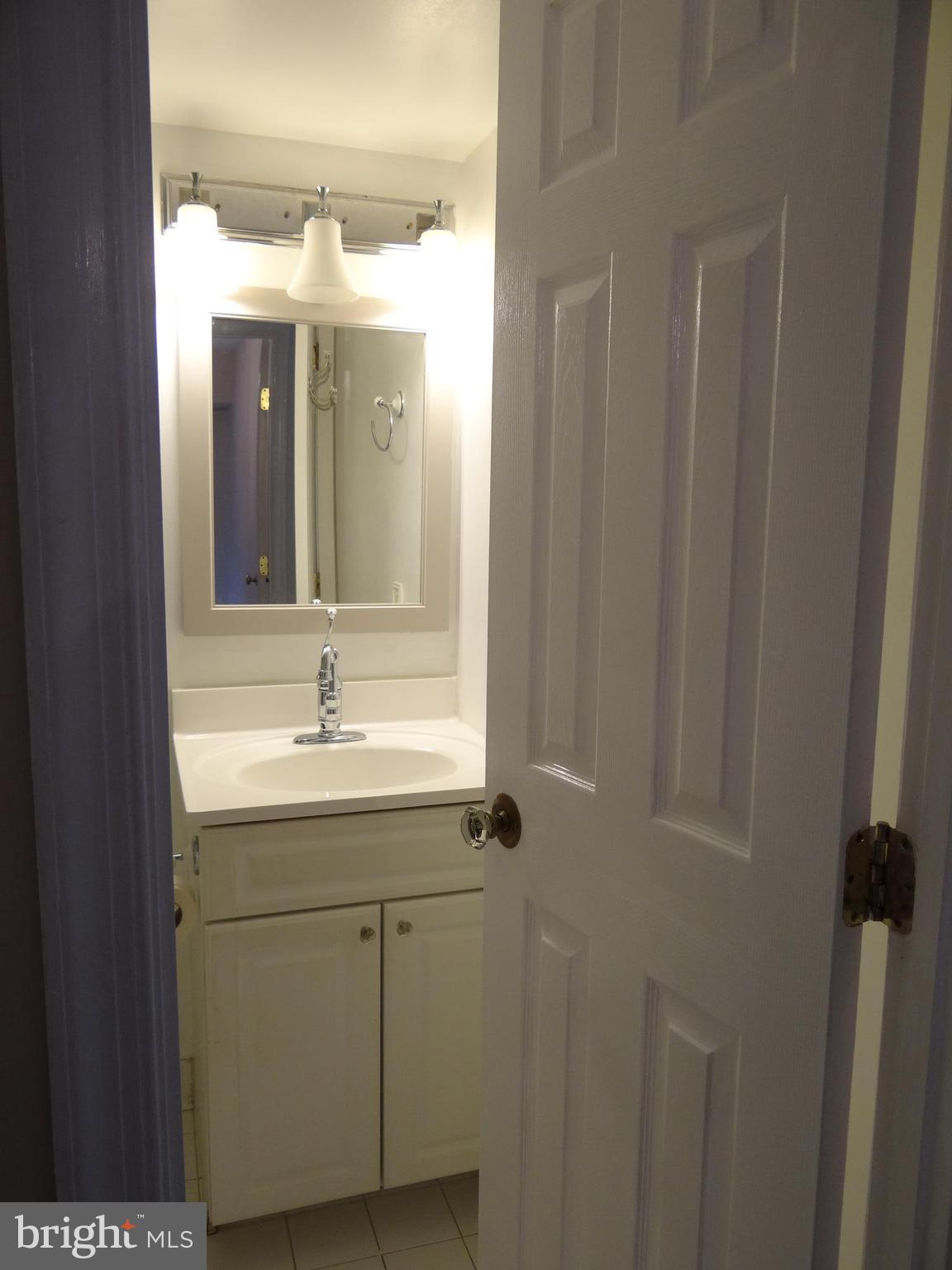 WESTBRIAR - Residential Lease