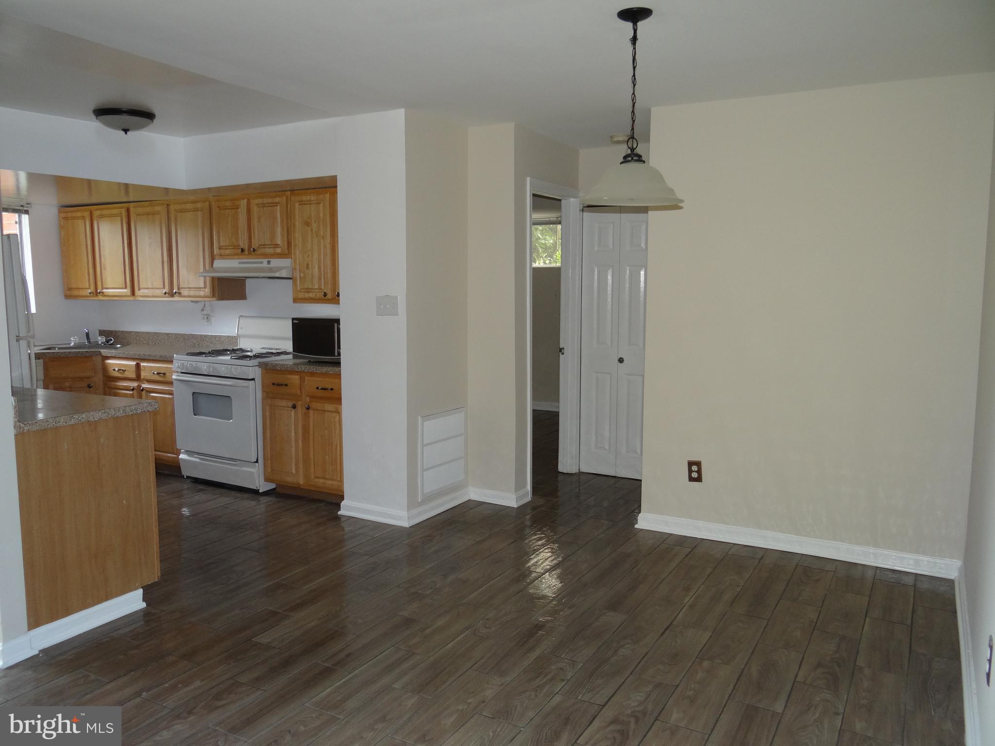 WESTBRIAR - Residential Lease