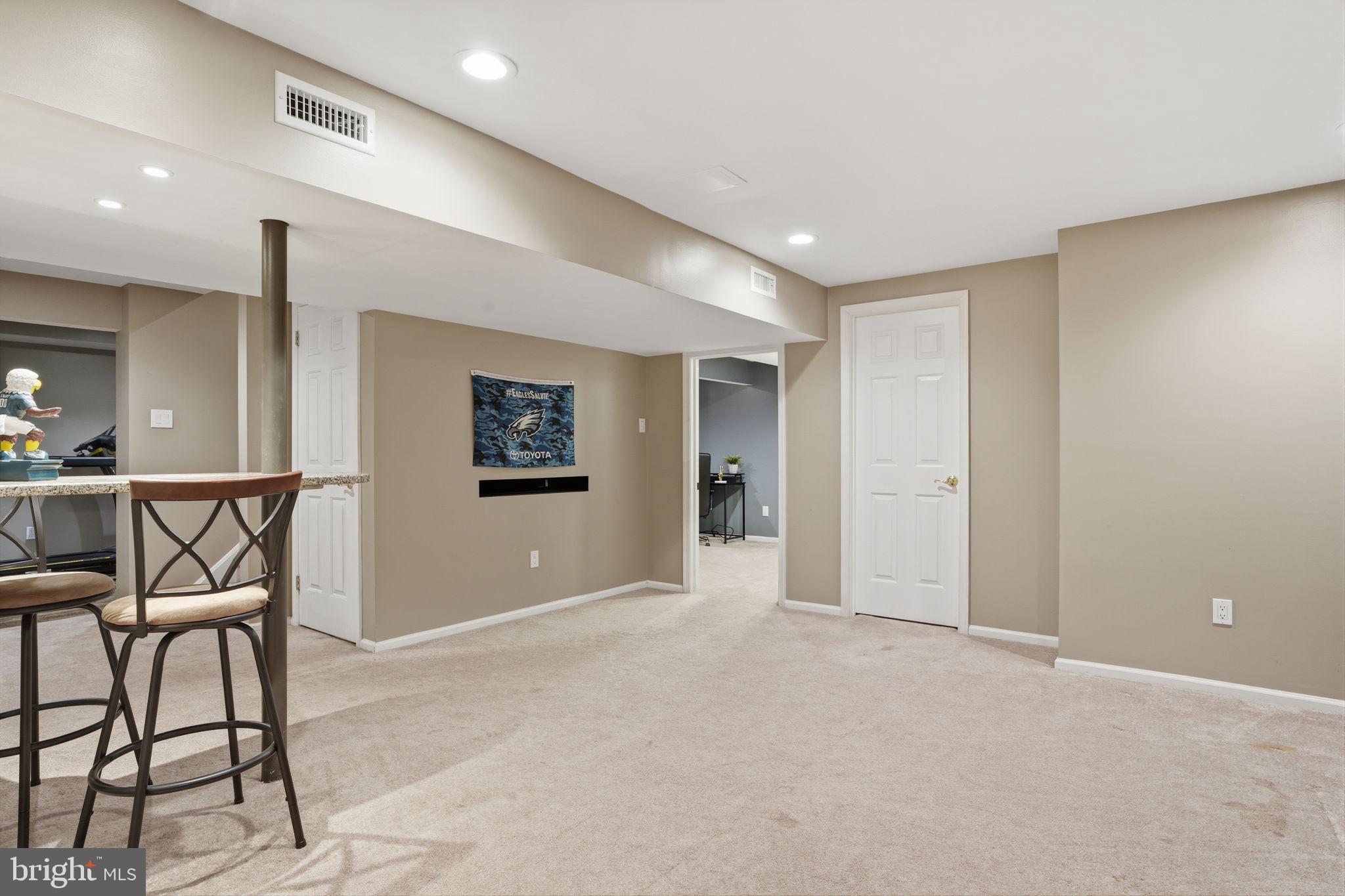 HEATONS MILL - Residential