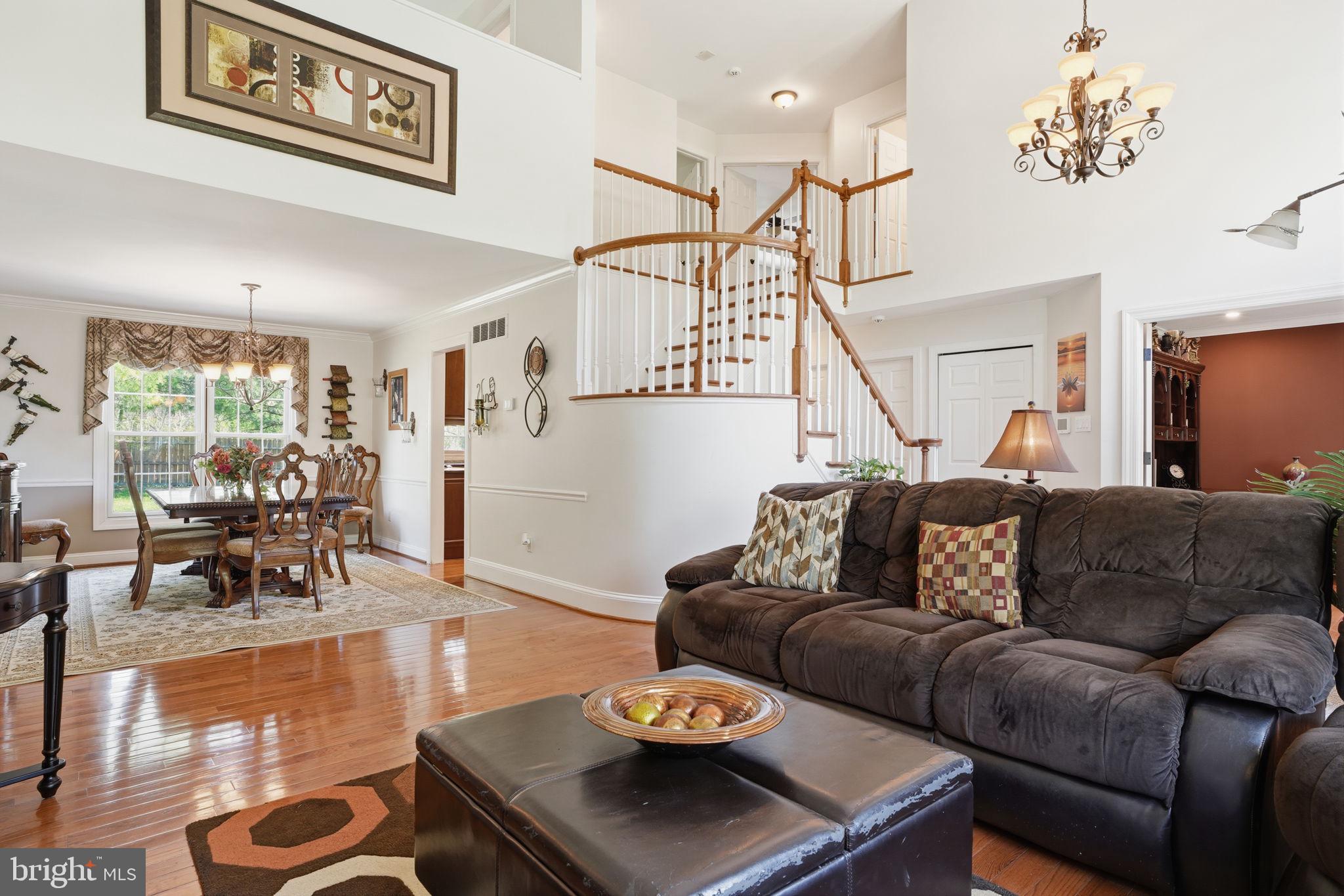 HEATONS MILL - Residential