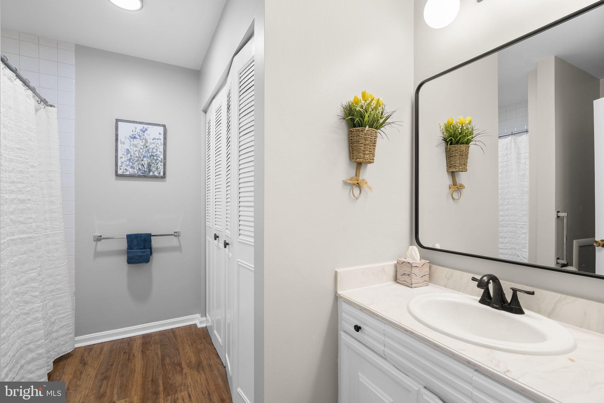 MONTGOMERY MUTUAL COOP - Residential