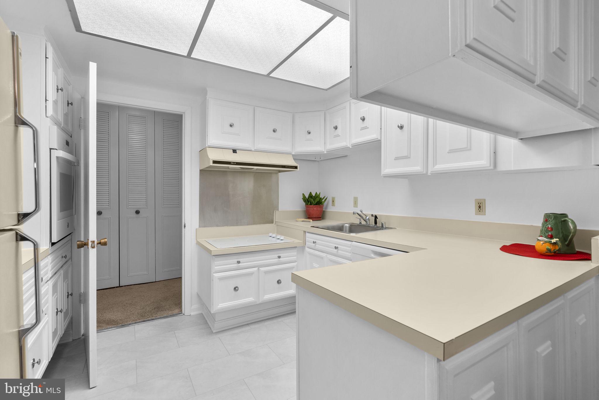 MONTGOMERY MUTUAL COOP - Residential