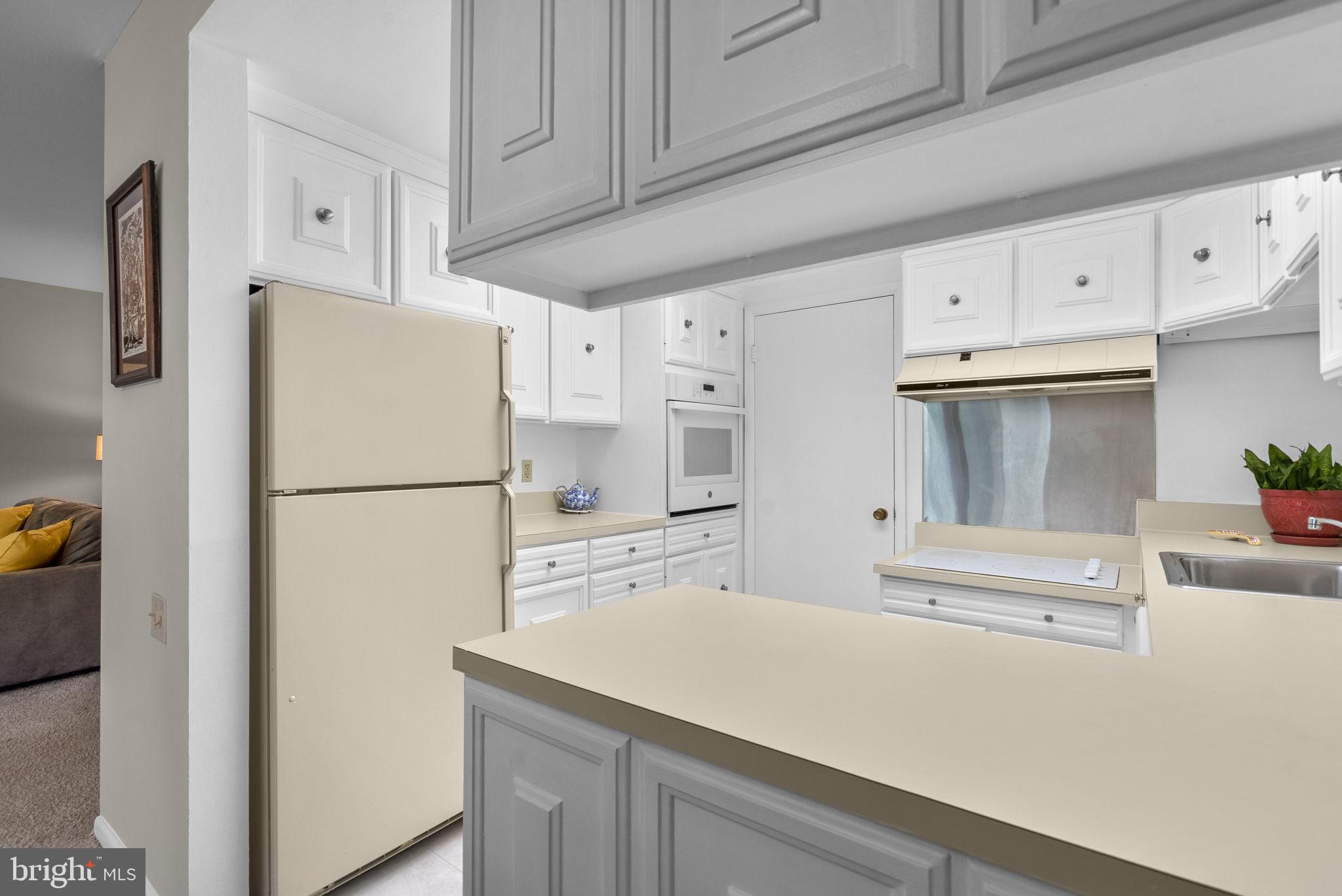 MONTGOMERY MUTUAL COOP - Residential