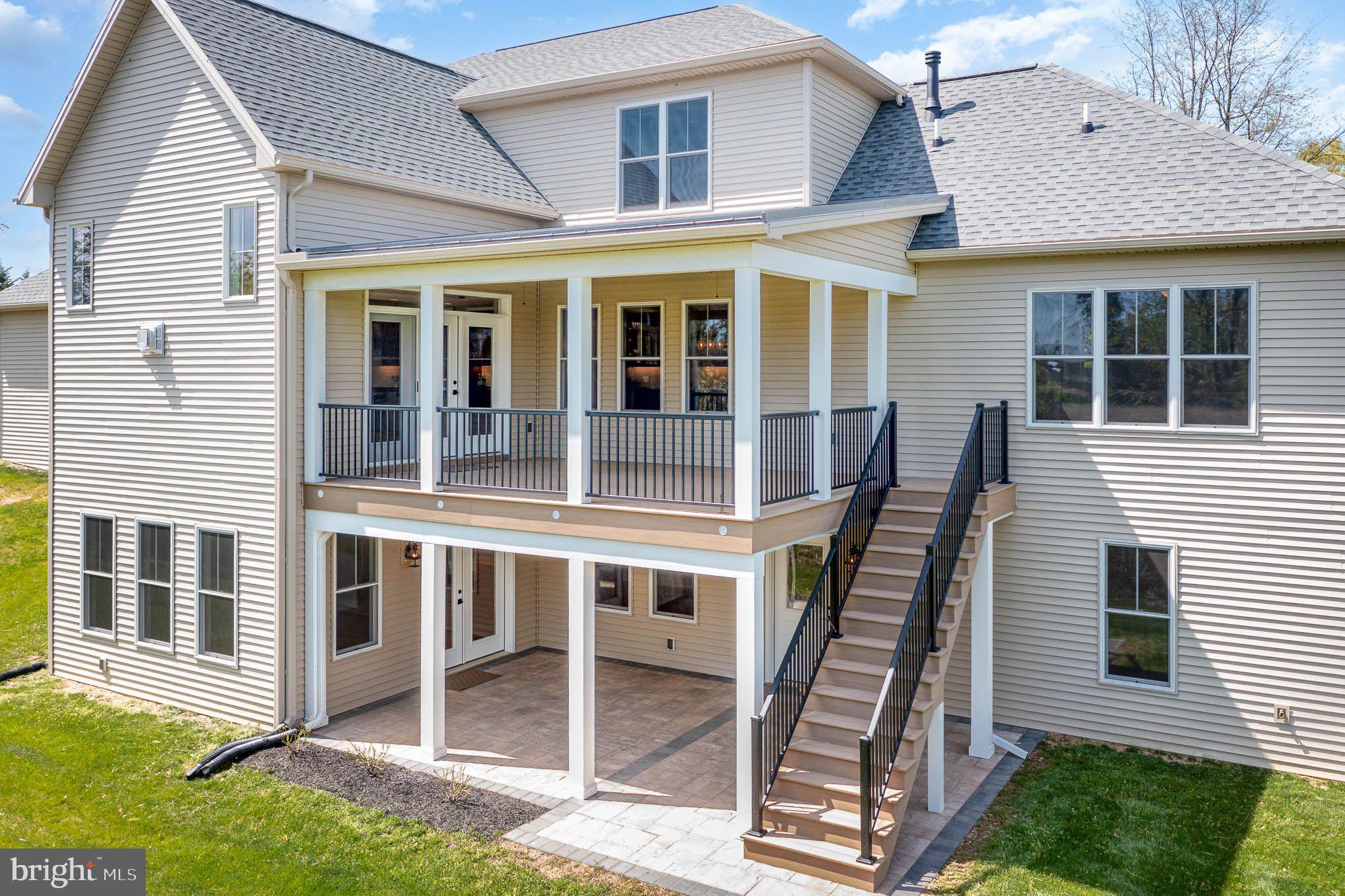 WITNEY RIDGE - Residential