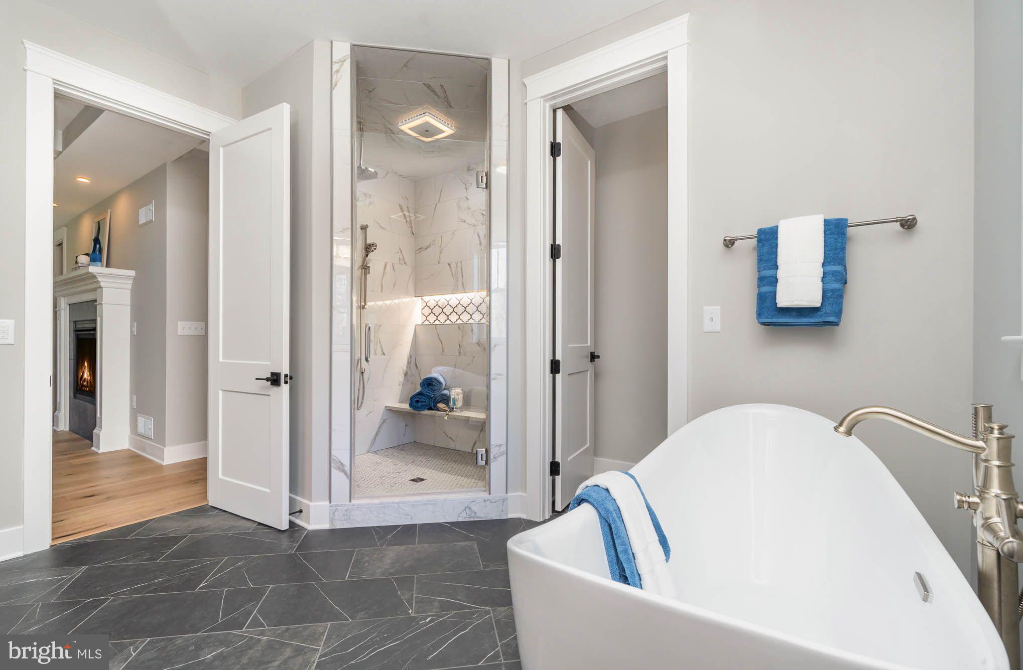 WITNEY RIDGE - Residential