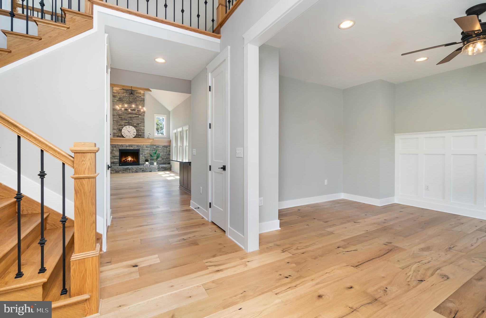 WITNEY RIDGE - Residential