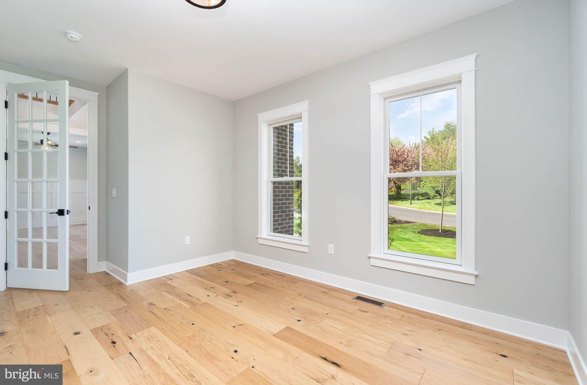 WITNEY RIDGE - Residential