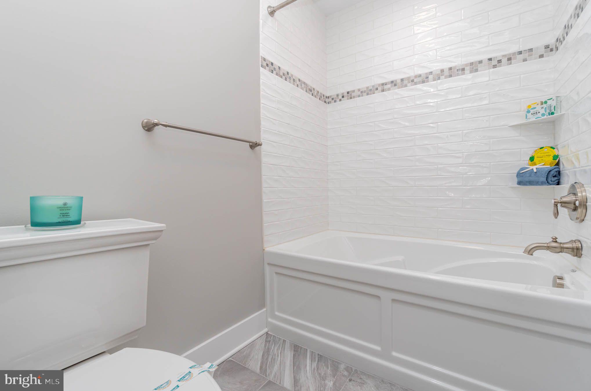 WITNEY RIDGE - Residential