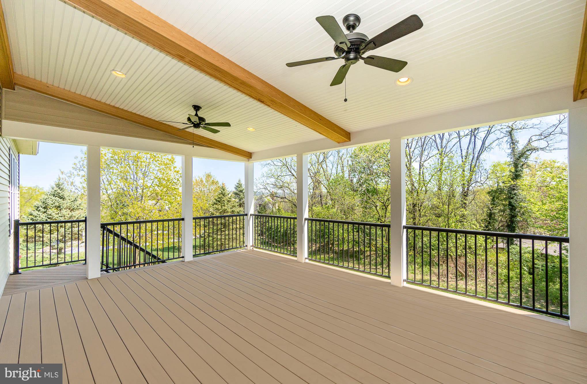 WITNEY RIDGE - Residential