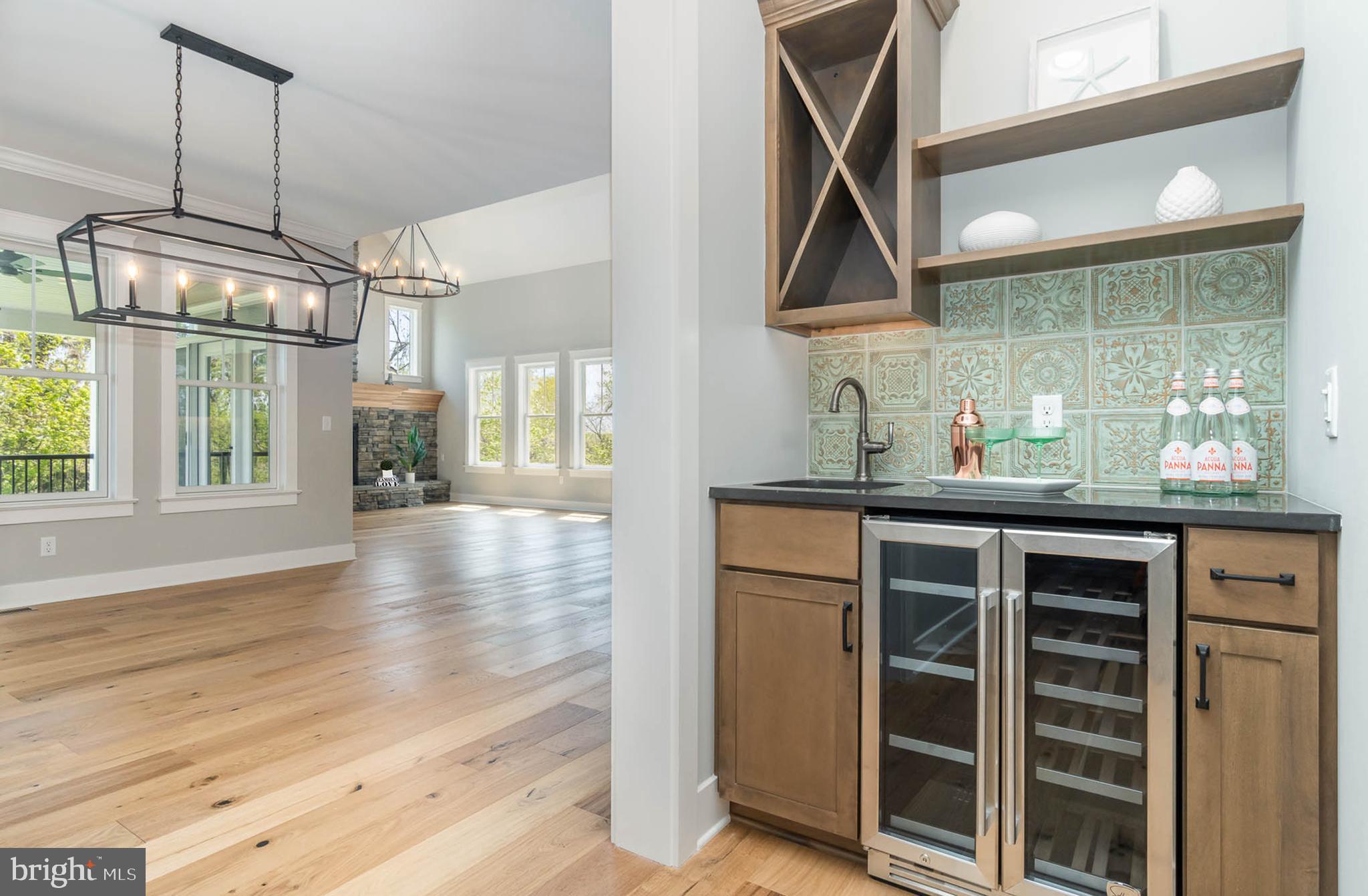 WITNEY RIDGE - Residential