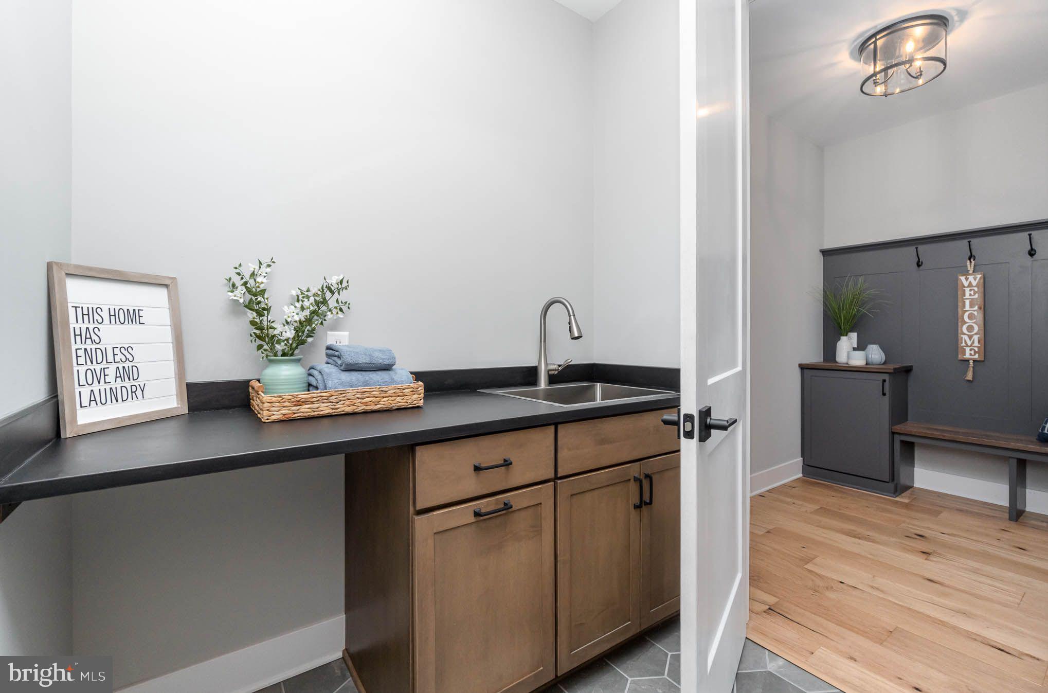 WITNEY RIDGE - Residential