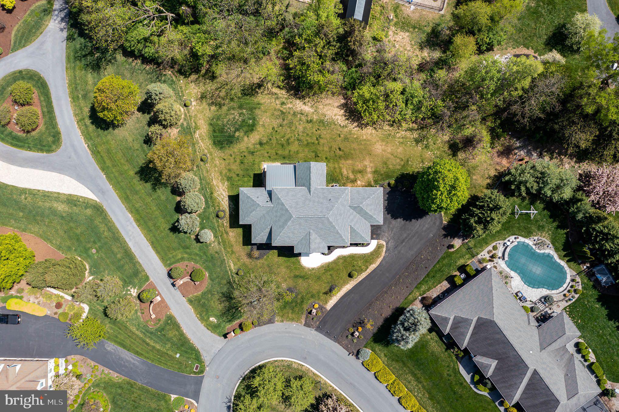 WITNEY RIDGE - Residential