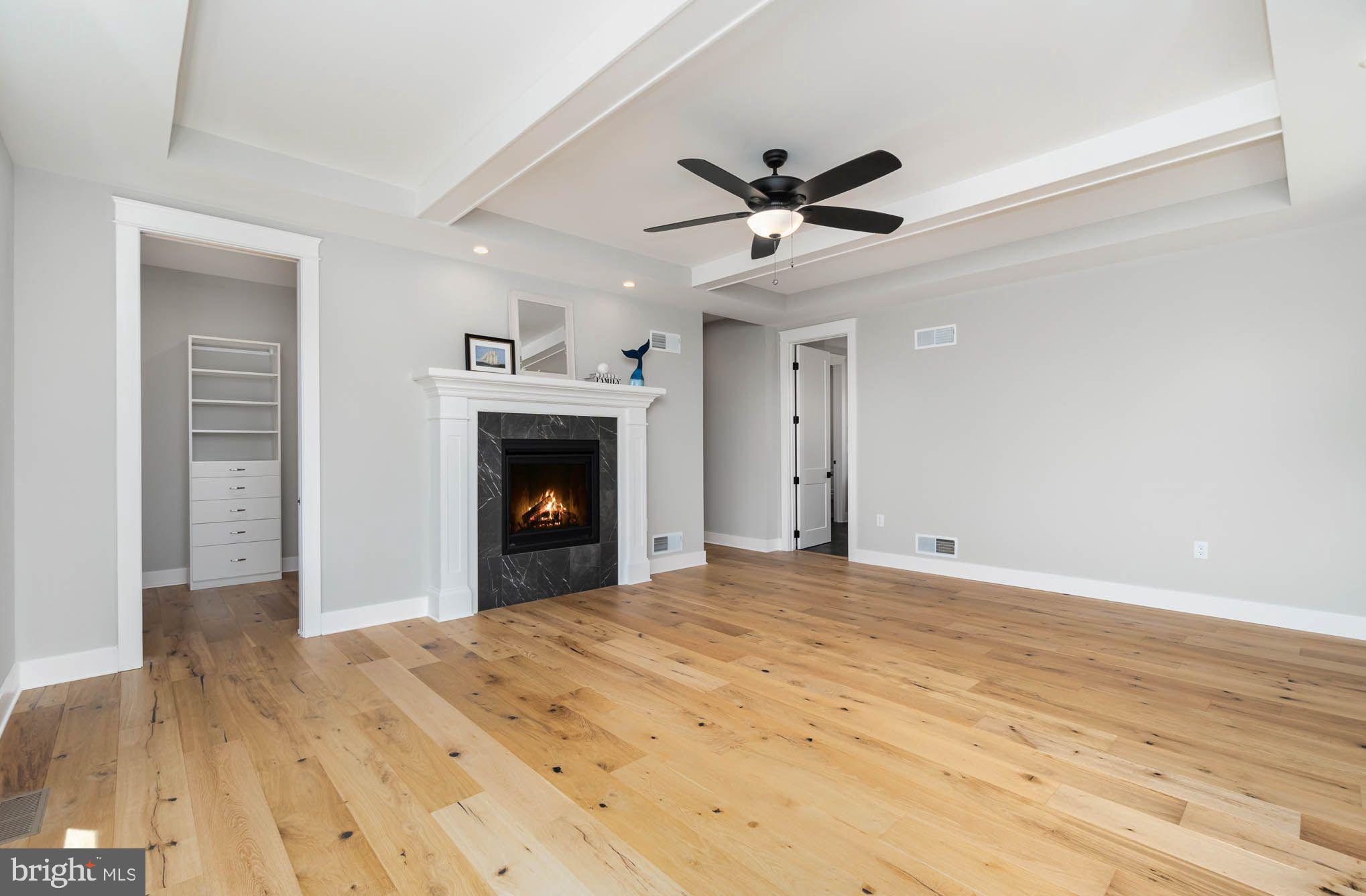 WITNEY RIDGE - Residential