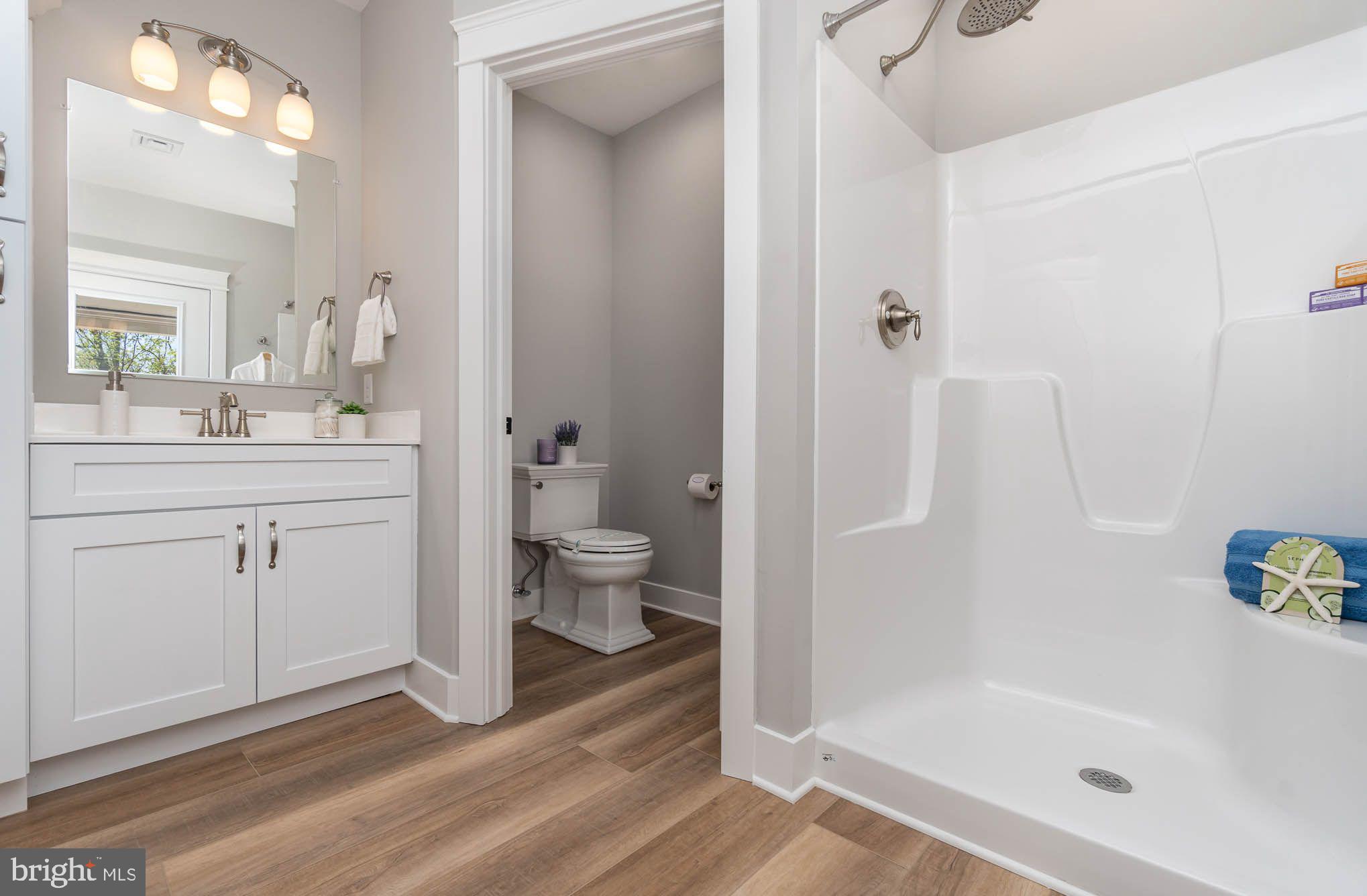 WITNEY RIDGE - Residential