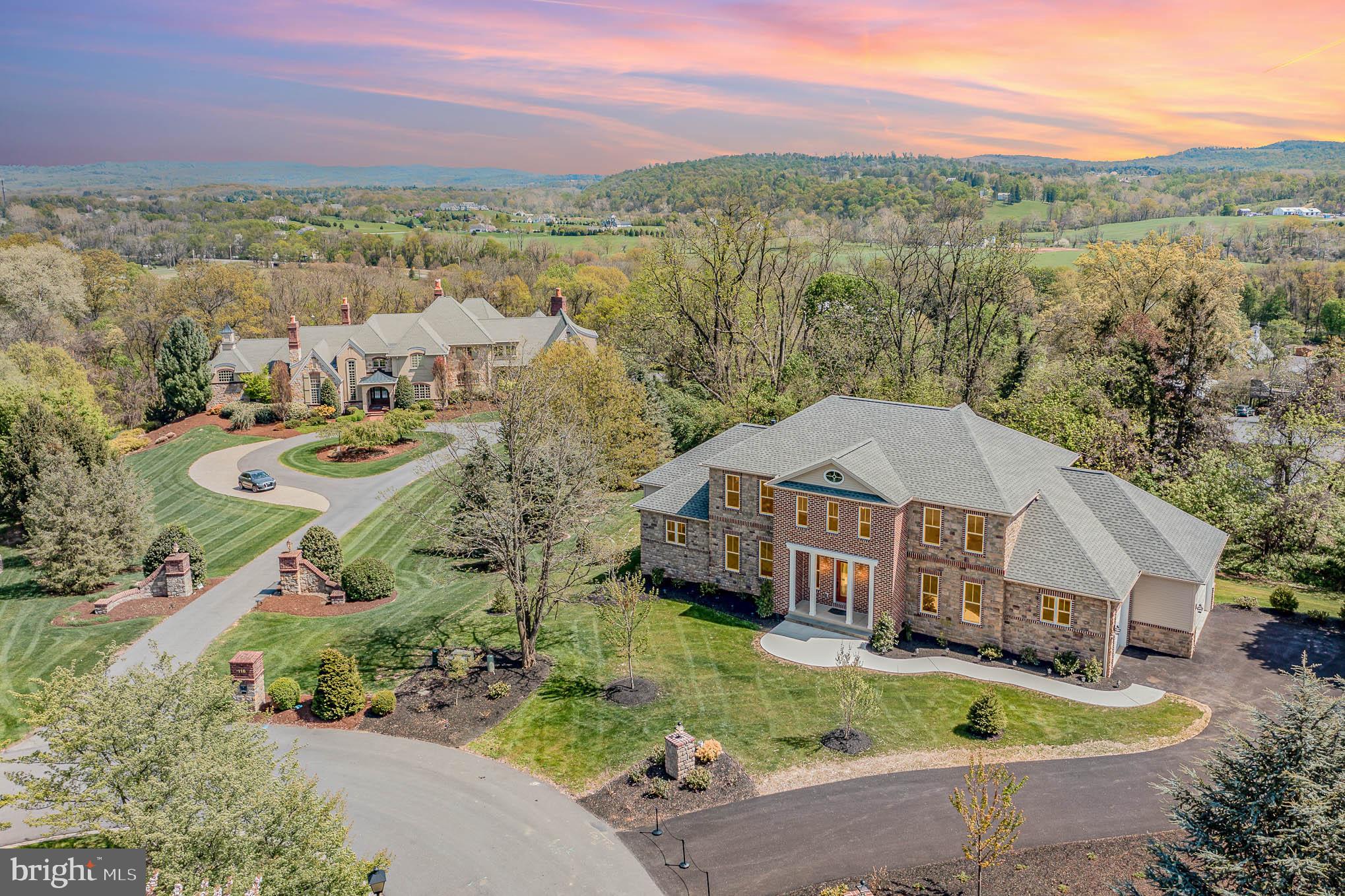 WITNEY RIDGE - Residential