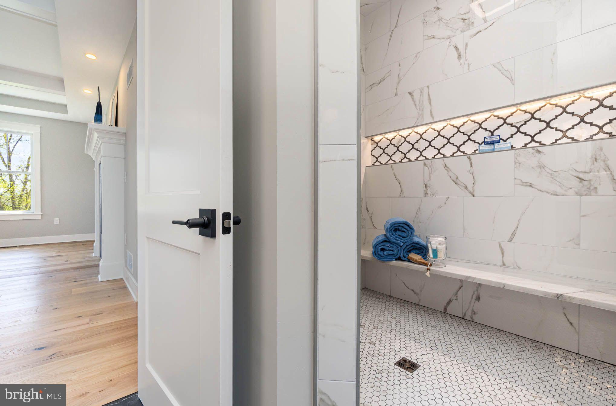 WITNEY RIDGE - Residential