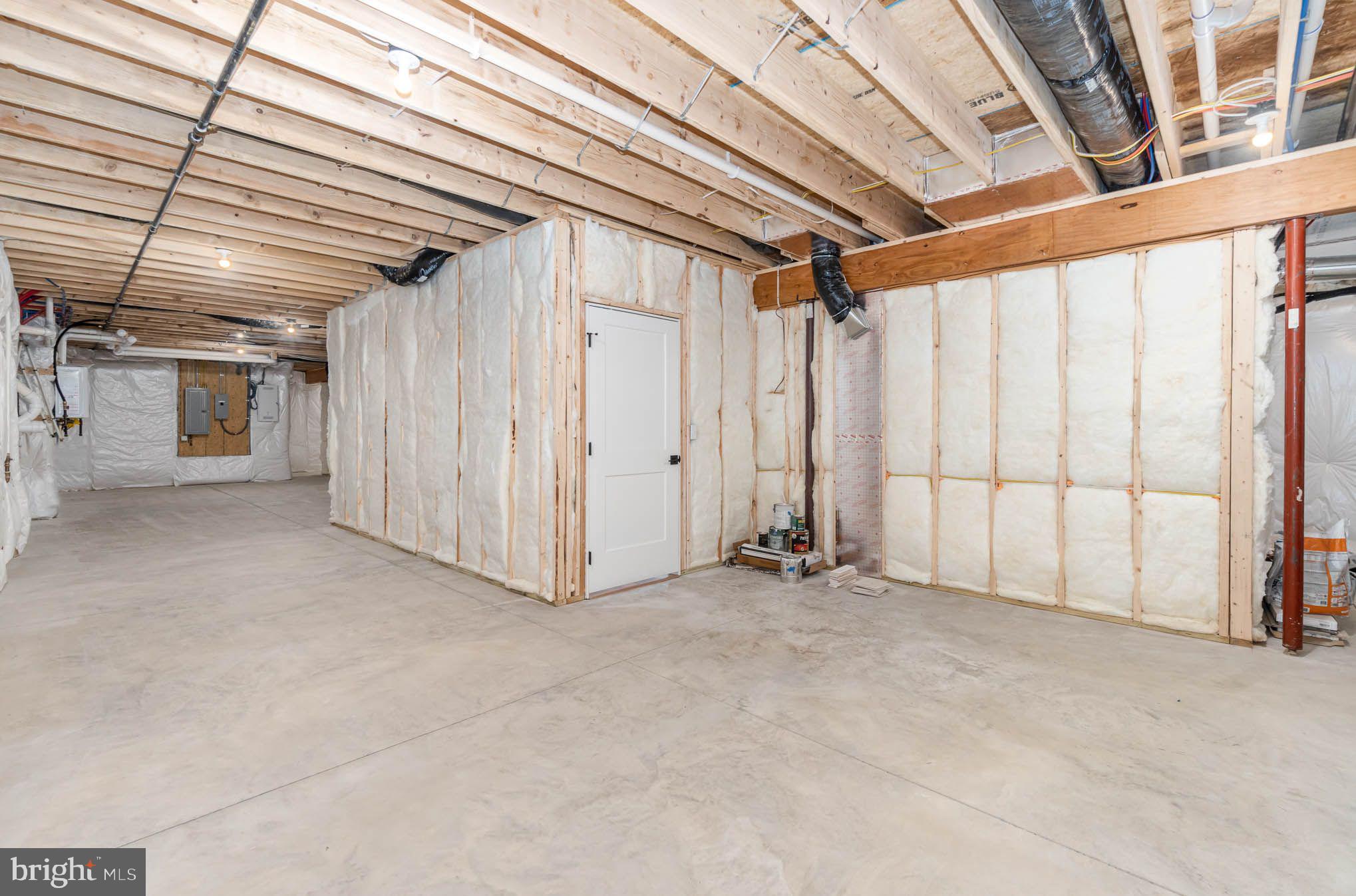 WITNEY RIDGE - Residential