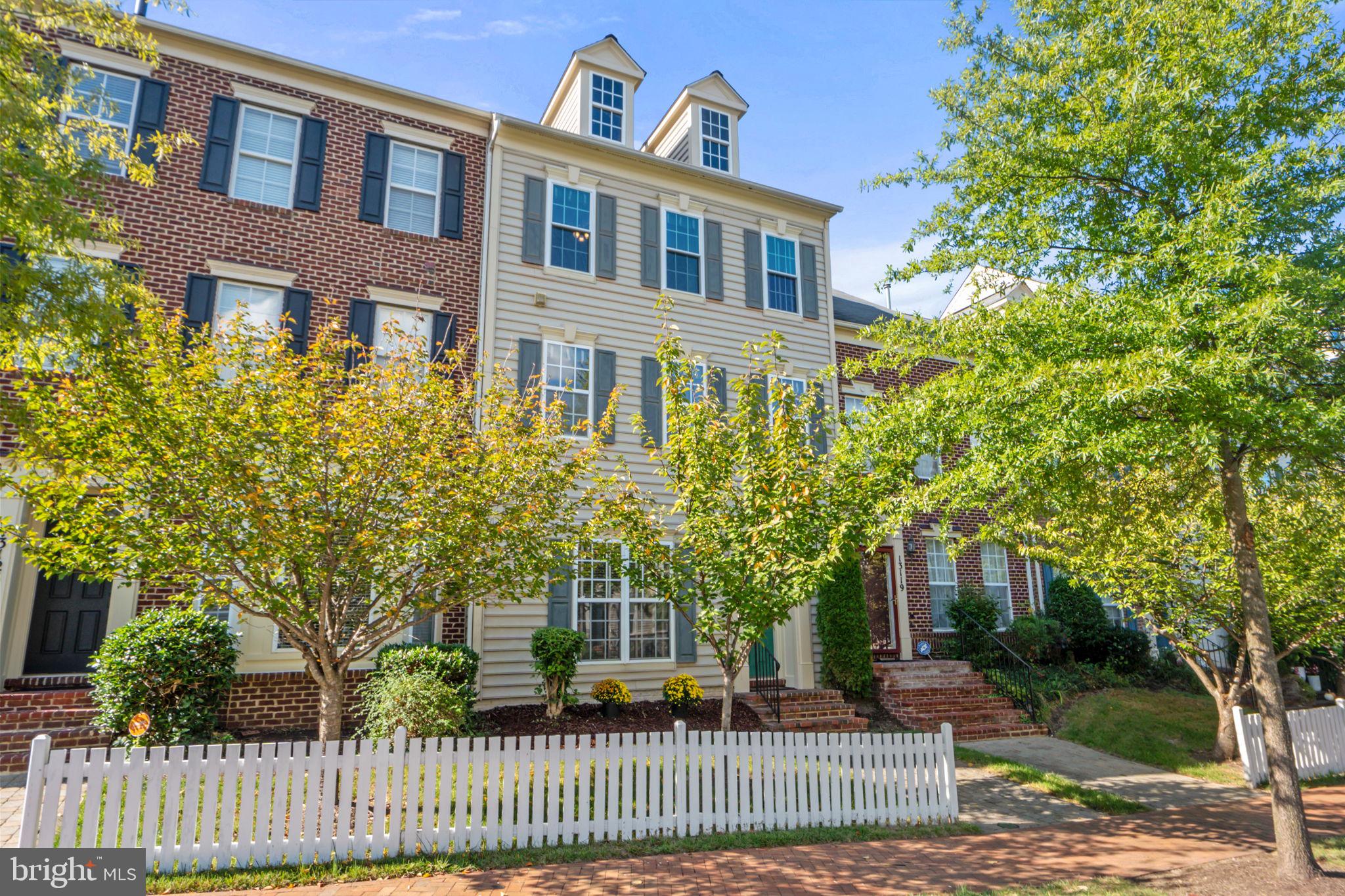 13121 CLARKSBURG SQUARE ROAD
